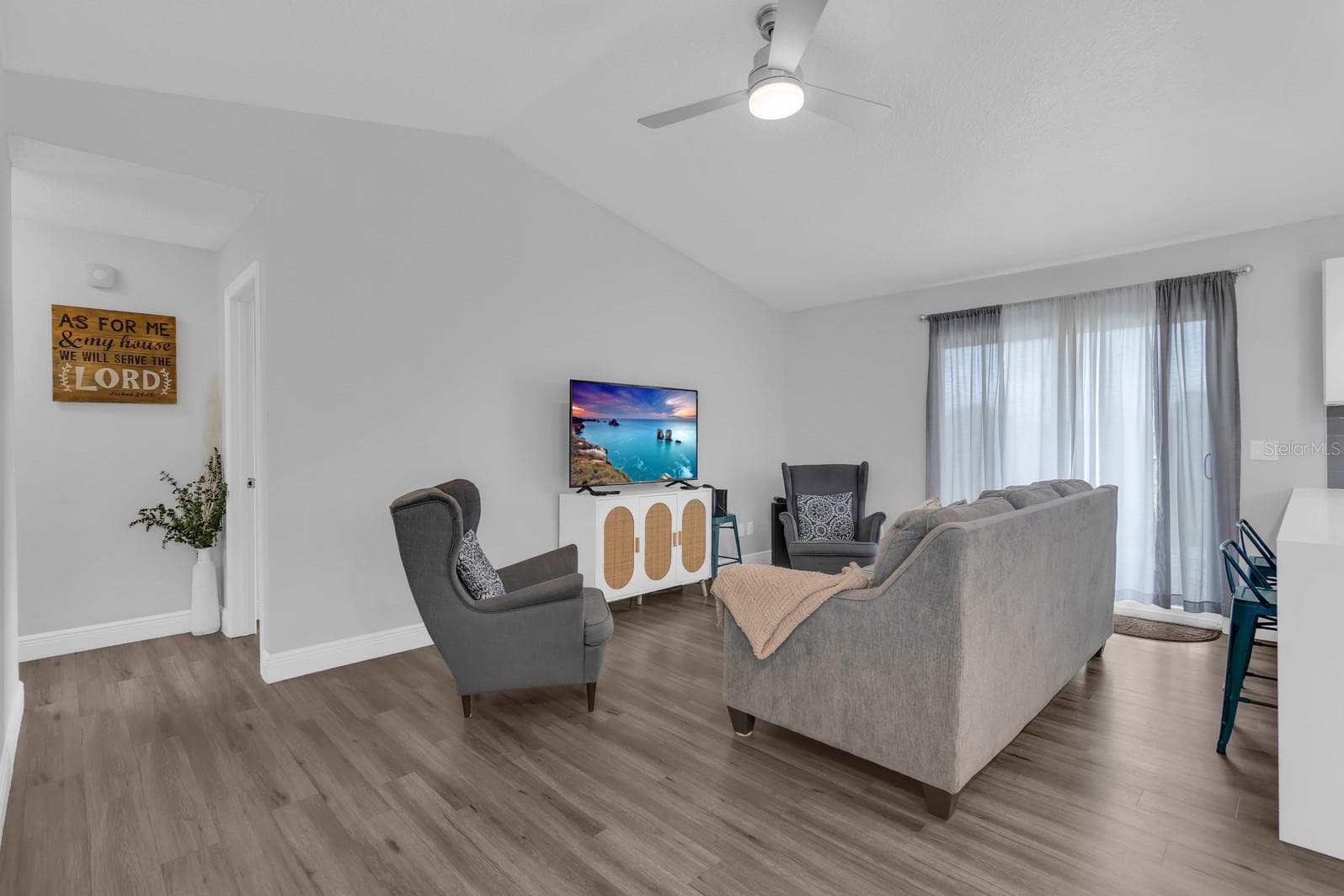Single Family Residence at 8115 WINDY HILL WAY, ORLANDO, photo 10 of 25