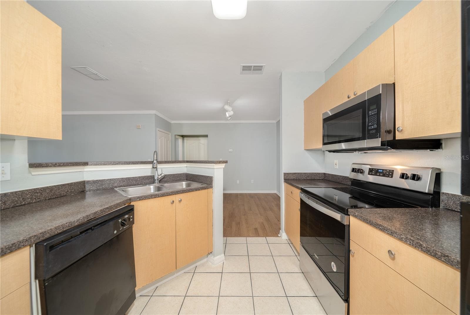Condominium at 714 SIENA PALM DR #104, CELEBRATION, photo 9 of 37