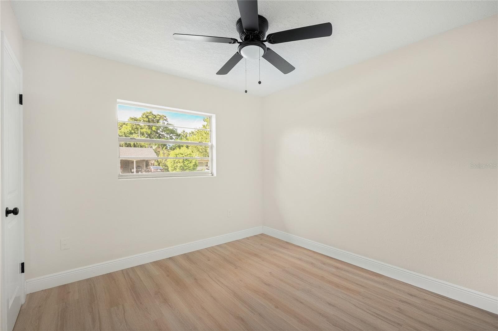 Single Family Residence at 3733 SURREY DR, ORLANDO, photo 35 of 61