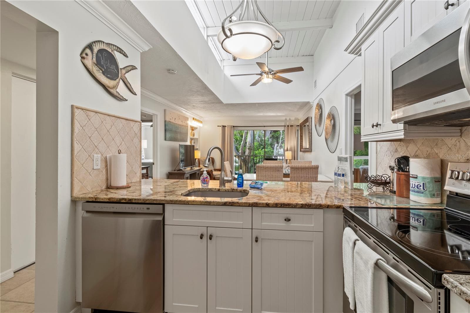 Condominium at 5310 GULF OF MEXICO DR #16, LONGBOAT KEY, photo 6 of 46