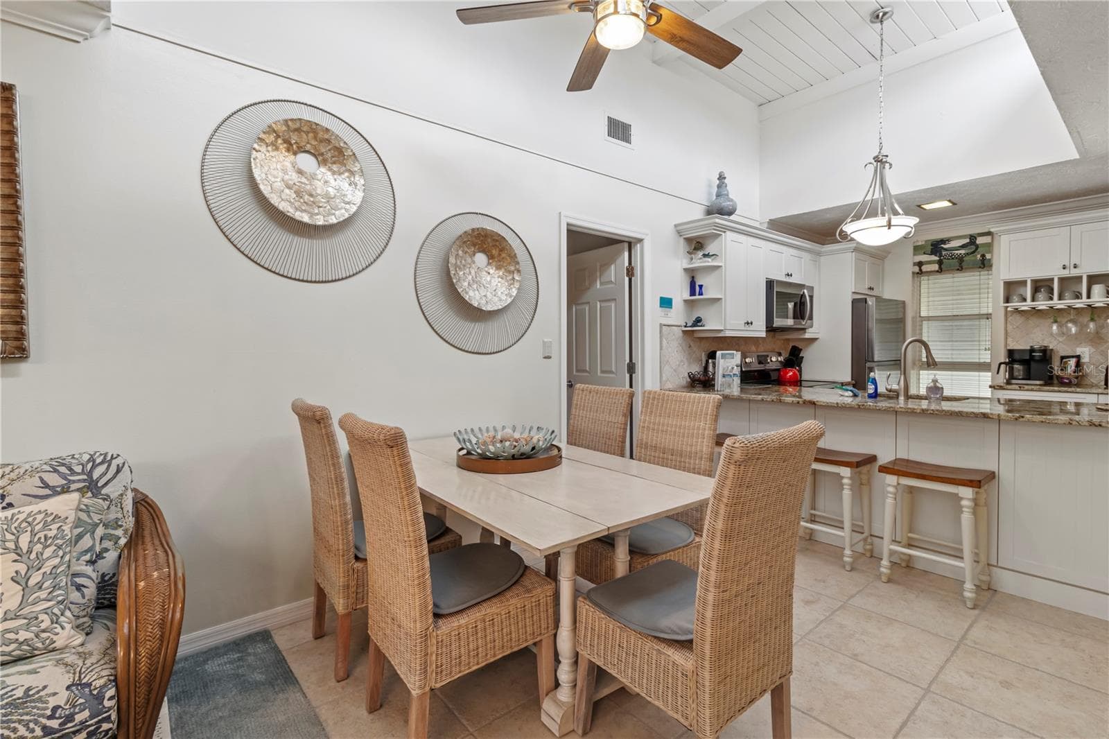 Condominium at 5310 GULF OF MEXICO DR #16, LONGBOAT KEY, photo 8 of 46