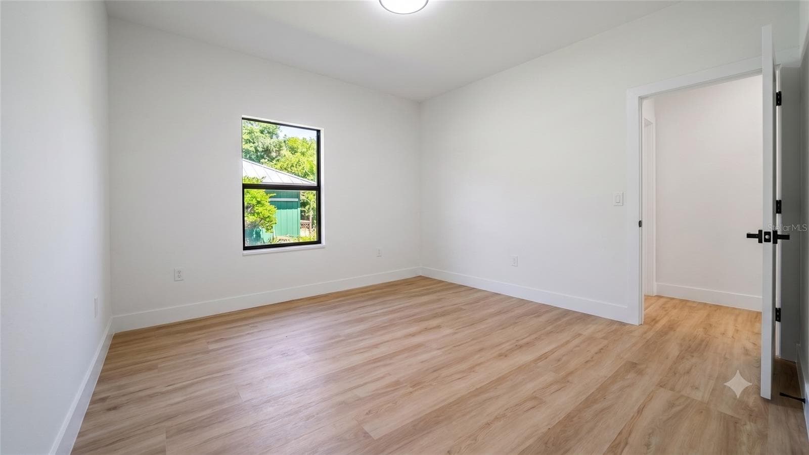 Single Family Residence at 2517 PASCAL AVE, NORTH PORT, photo 18 of 37