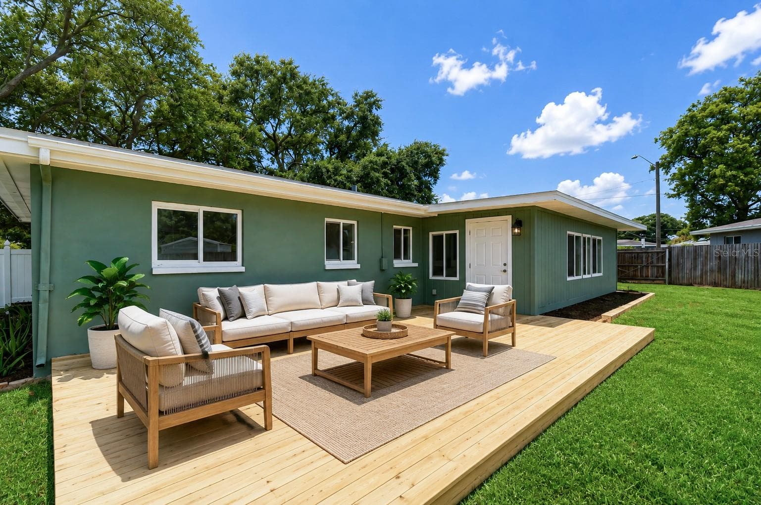 Single Family Residence at 1800 DRUID RD E, CLEARWATER, photo 5 of 35