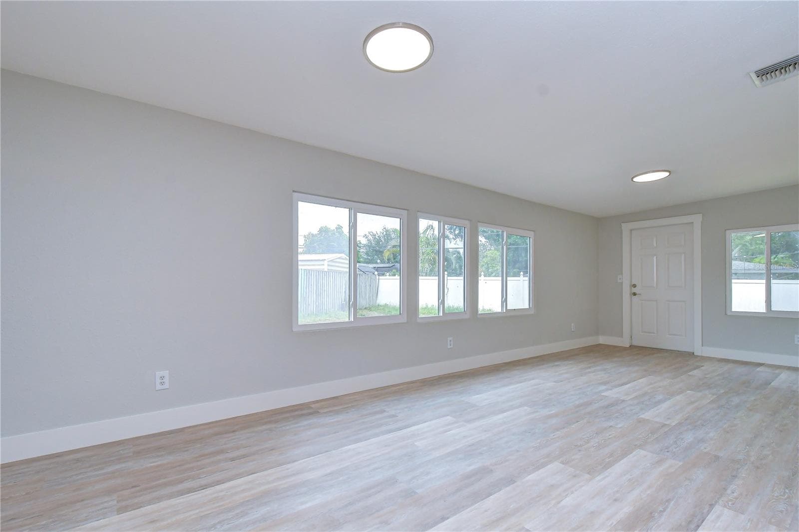 Single Family Residence at 1800 DRUID RD E, CLEARWATER, photo 13 of 35