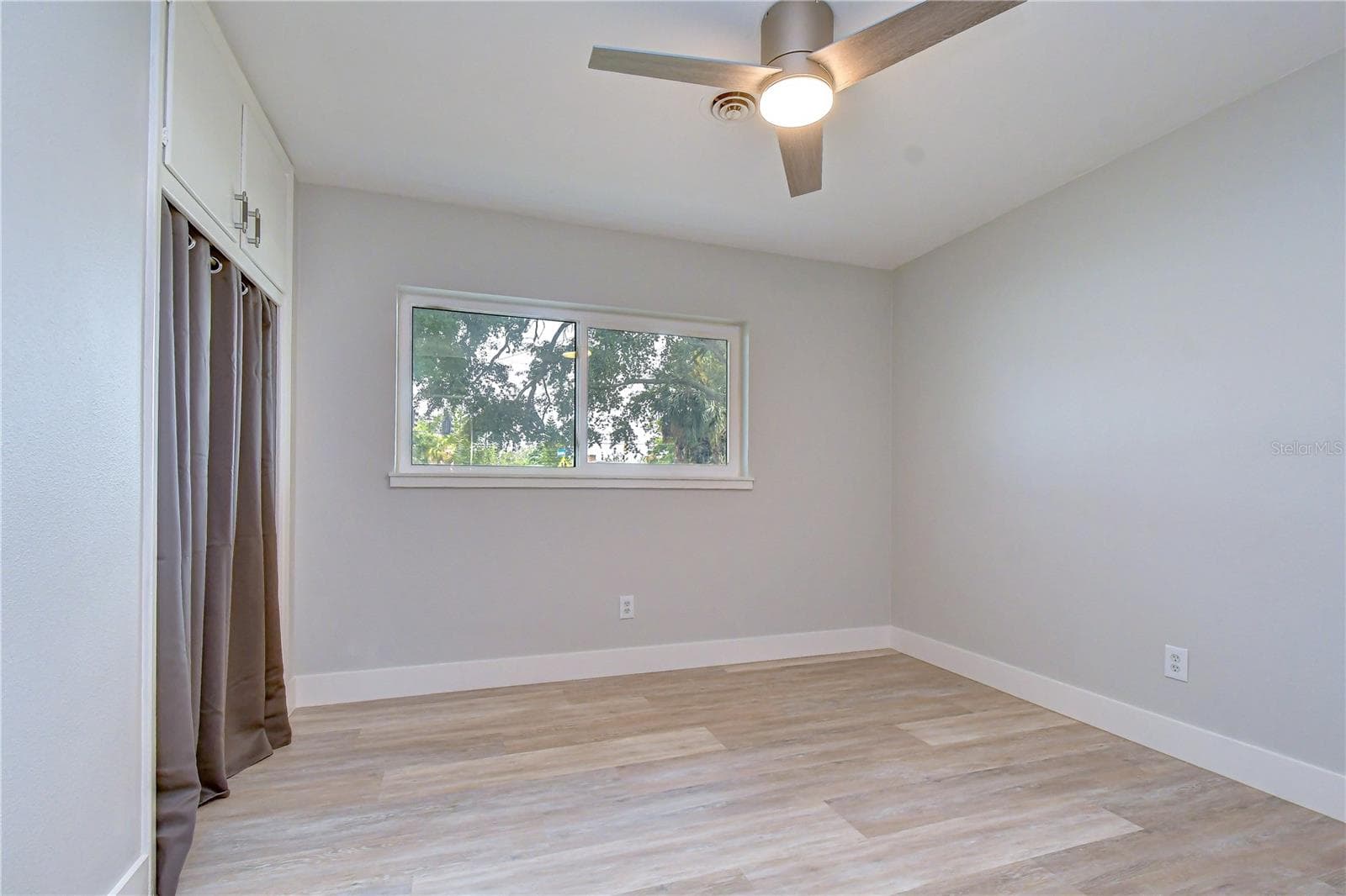 Single Family Residence at 1800 DRUID RD E, CLEARWATER, photo 23 of 35