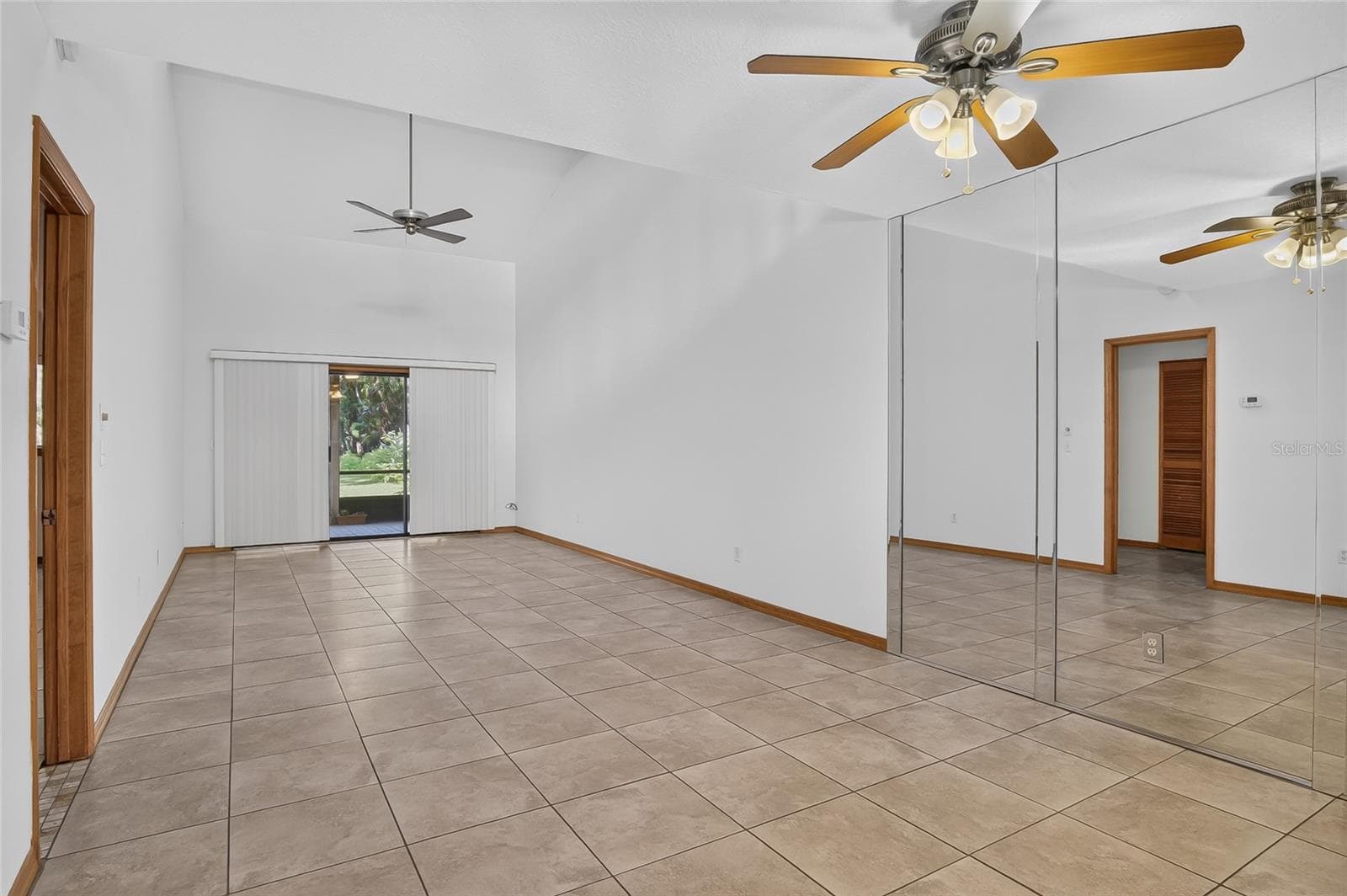 Townhouse at 367 CASTLEWOOD LN, NEW SMYRNA BEACH, photo 10 of 47
