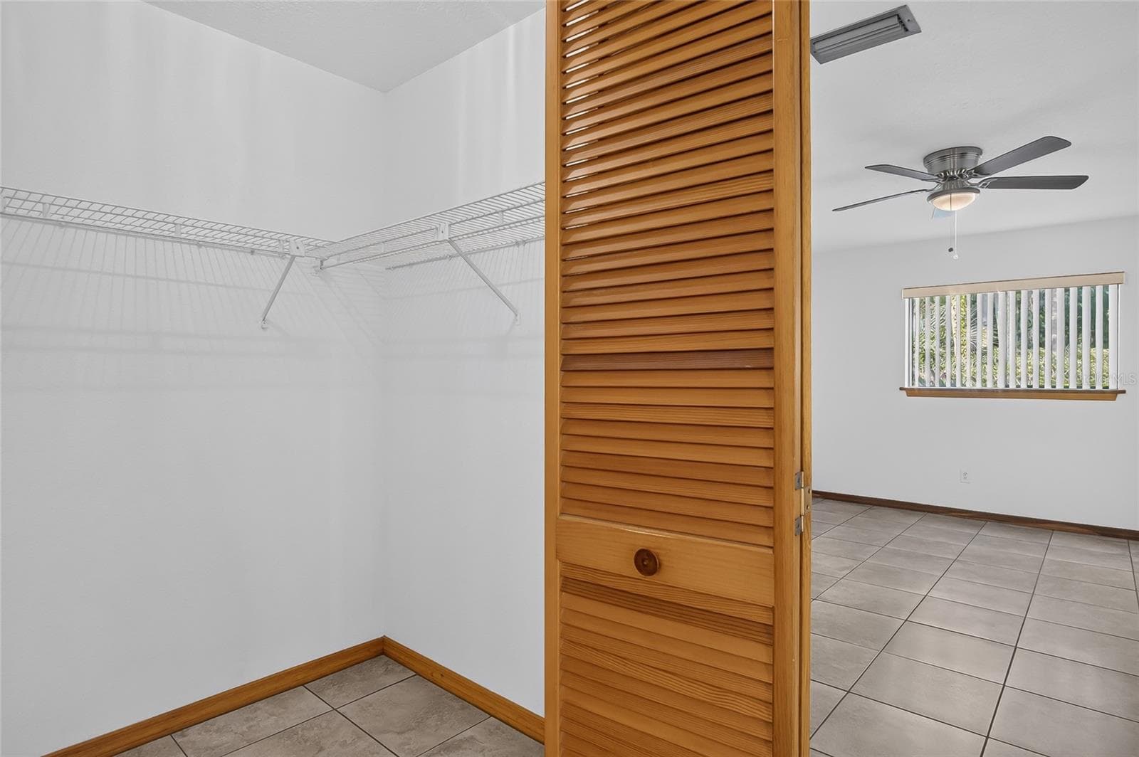 Townhouse at 367 CASTLEWOOD LN, NEW SMYRNA BEACH, photo 14 of 47