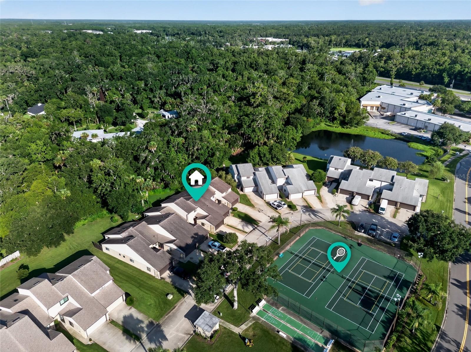 Townhouse at 367 CASTLEWOOD LN, NEW SMYRNA BEACH, photo 36 of 47