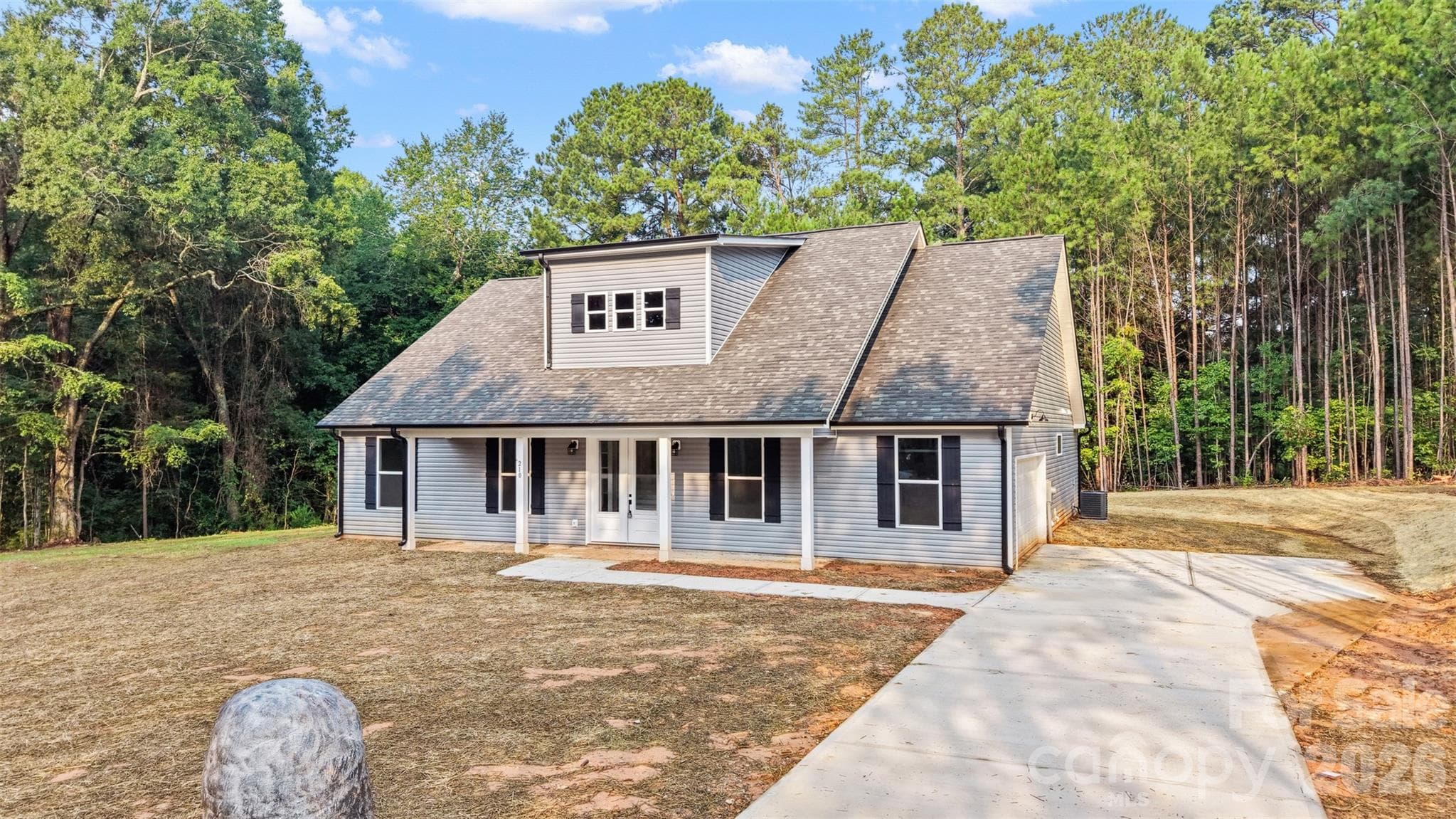 Single Family Residence at 210 Silver Creek Drive, Concord, photo 20 of 41