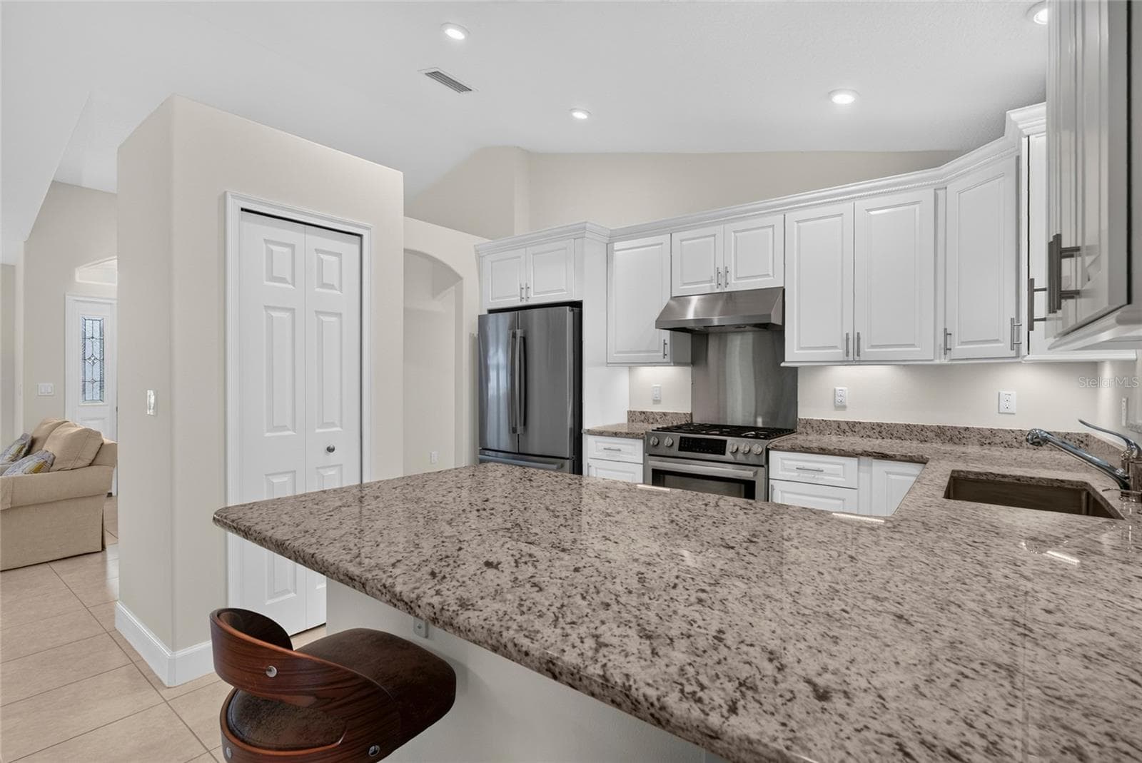 Single Family Residence at 39 WHITE HOUSE DR, PALM COAST, photo 4 of 39
