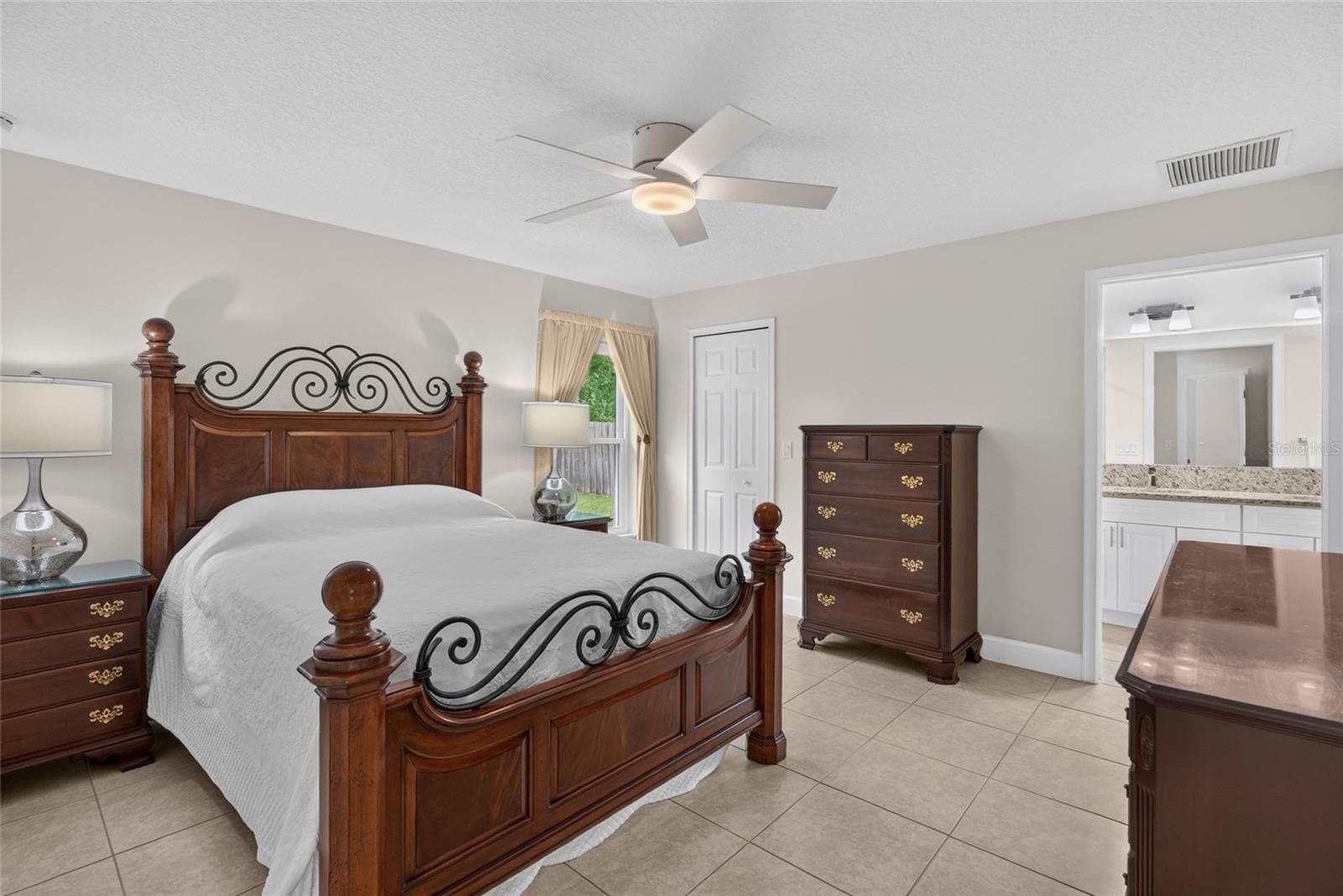 Single Family Residence at 39 WHITE HOUSE DR, PALM COAST, photo 7 of 39