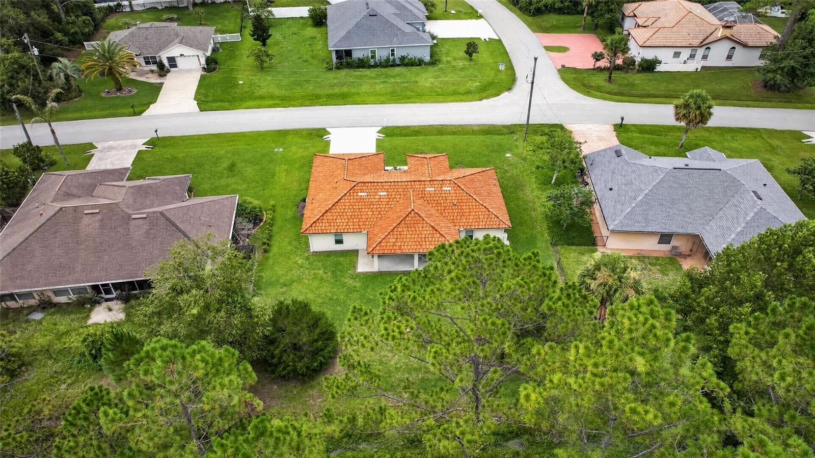 Single Family Residence at 39 WHITE HOUSE DR, PALM COAST, photo 31 of 39