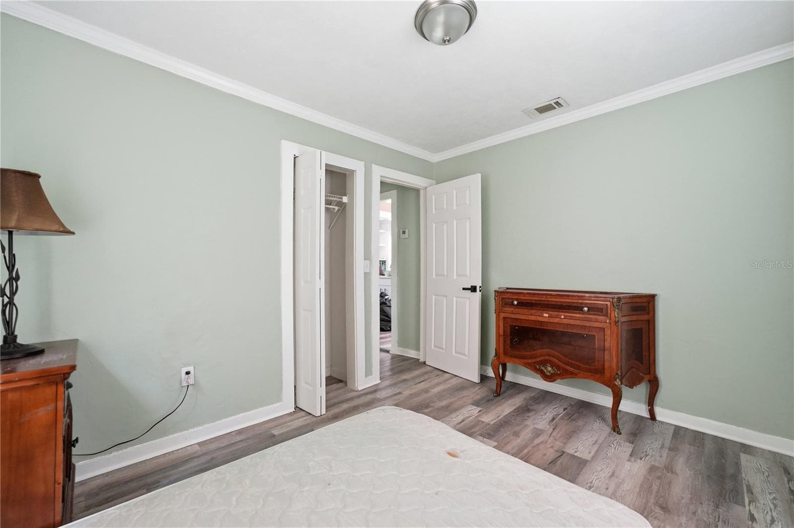 Single Family Residence at 1553 29TH ST, SARASOTA, photo 12 of 25