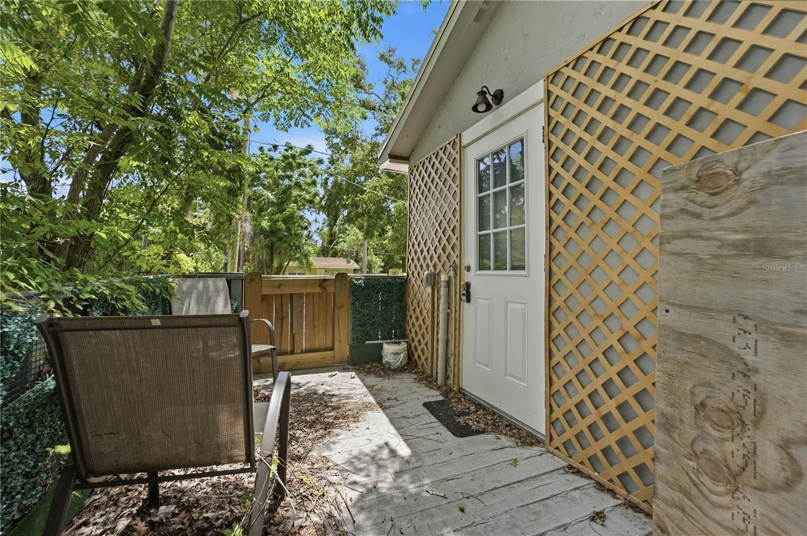 Single Family Residence at 1553 29TH ST, SARASOTA, photo 18 of 25
