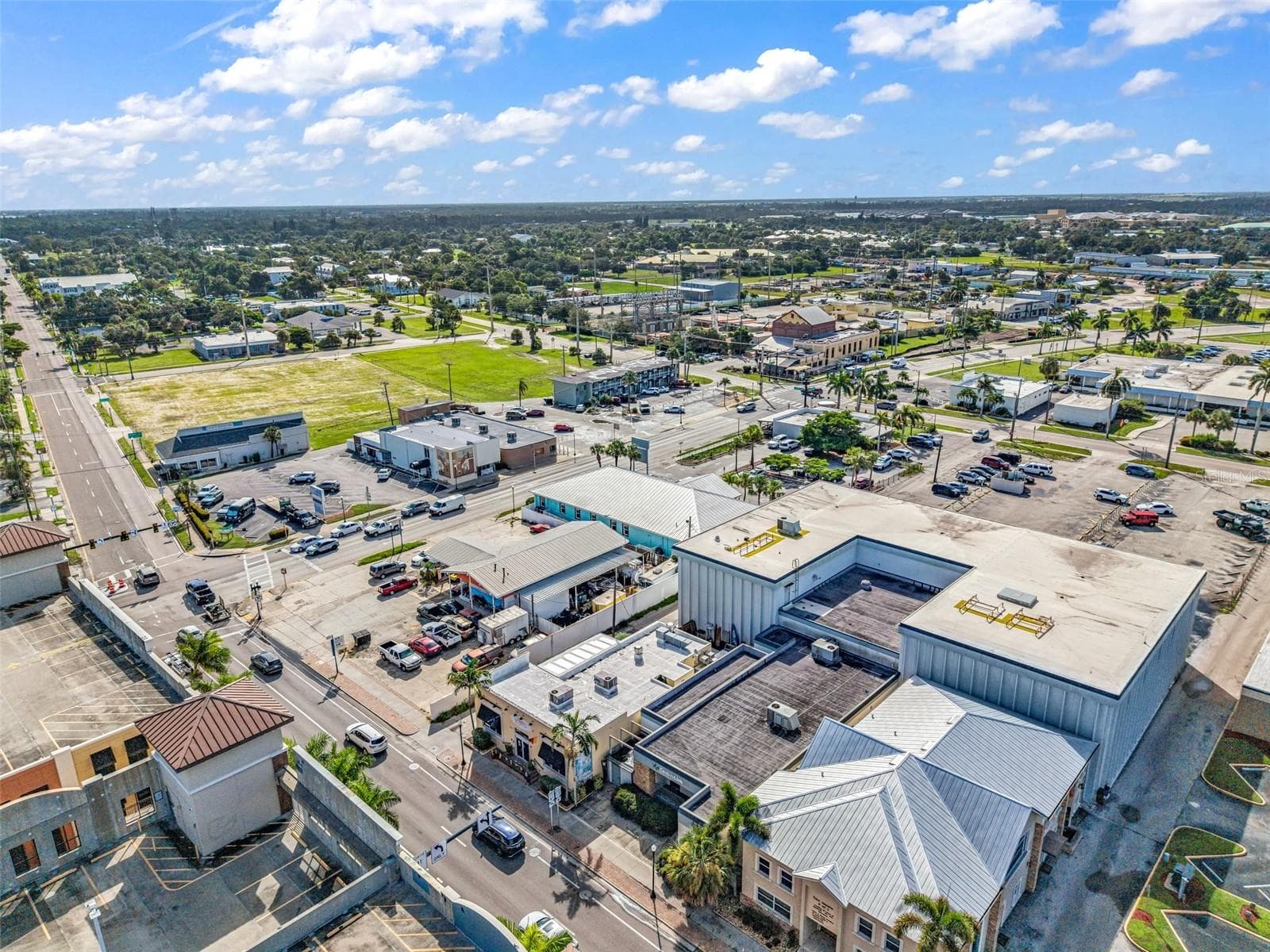 Restaurant at 111 W OLYMPIA AVE, PUNTA GORDA, photo 22 of 25