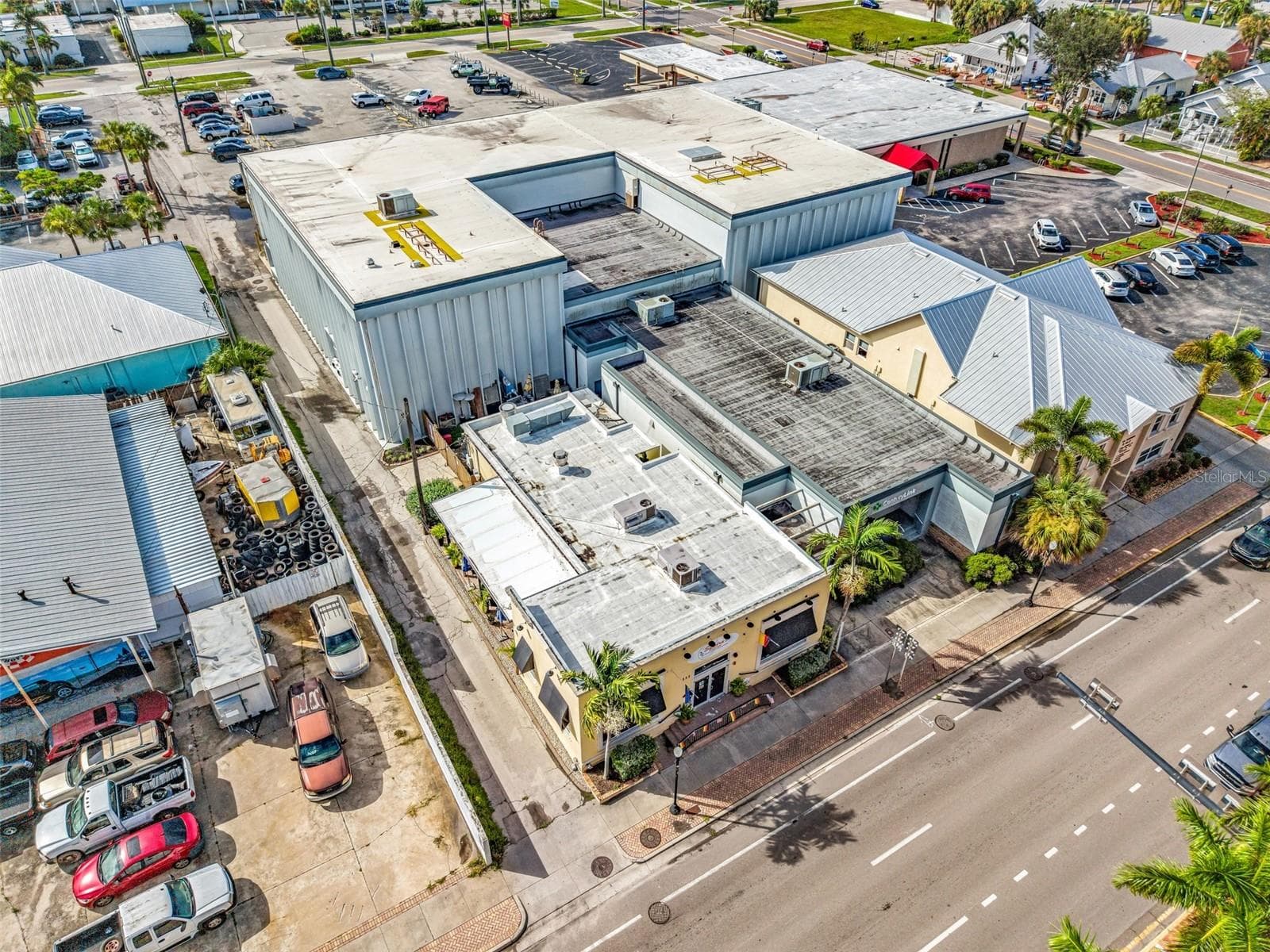 Restaurant at 111 W OLYMPIA AVE, PUNTA GORDA, photo 24 of 25