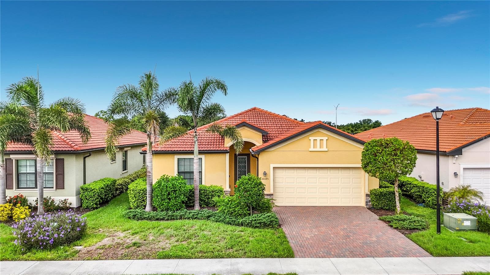 10185 COLUBRINA DR