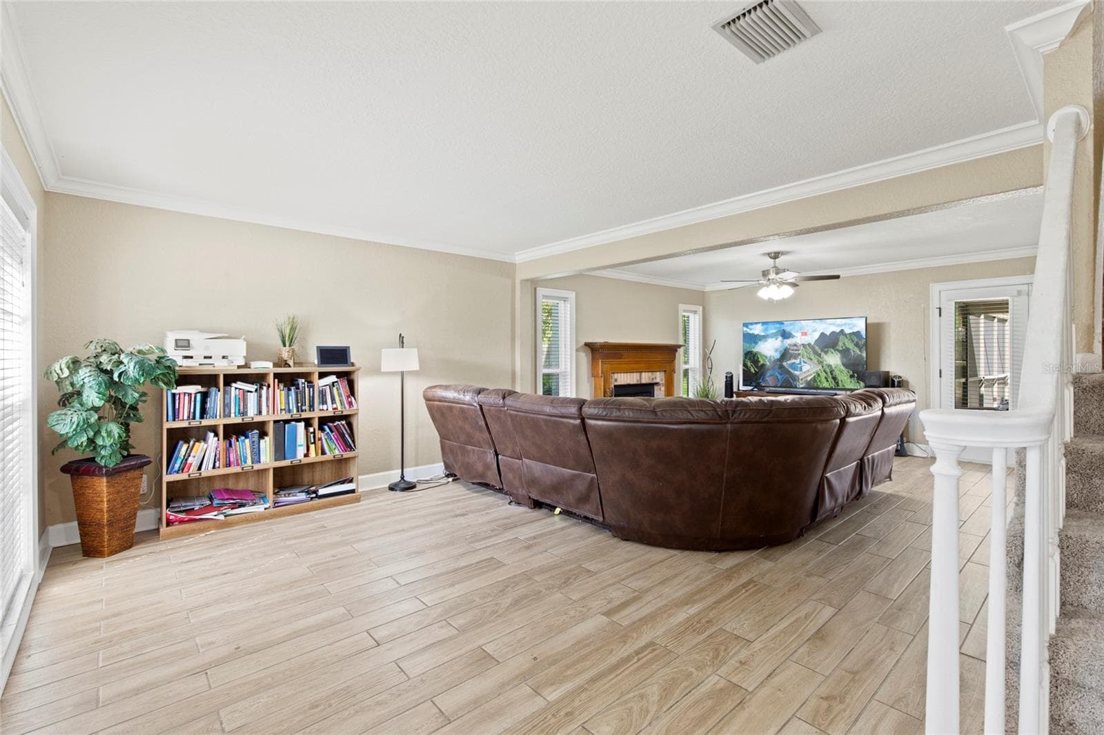 LR - 16126 COUNTRY CROSSING DR, TAMPA