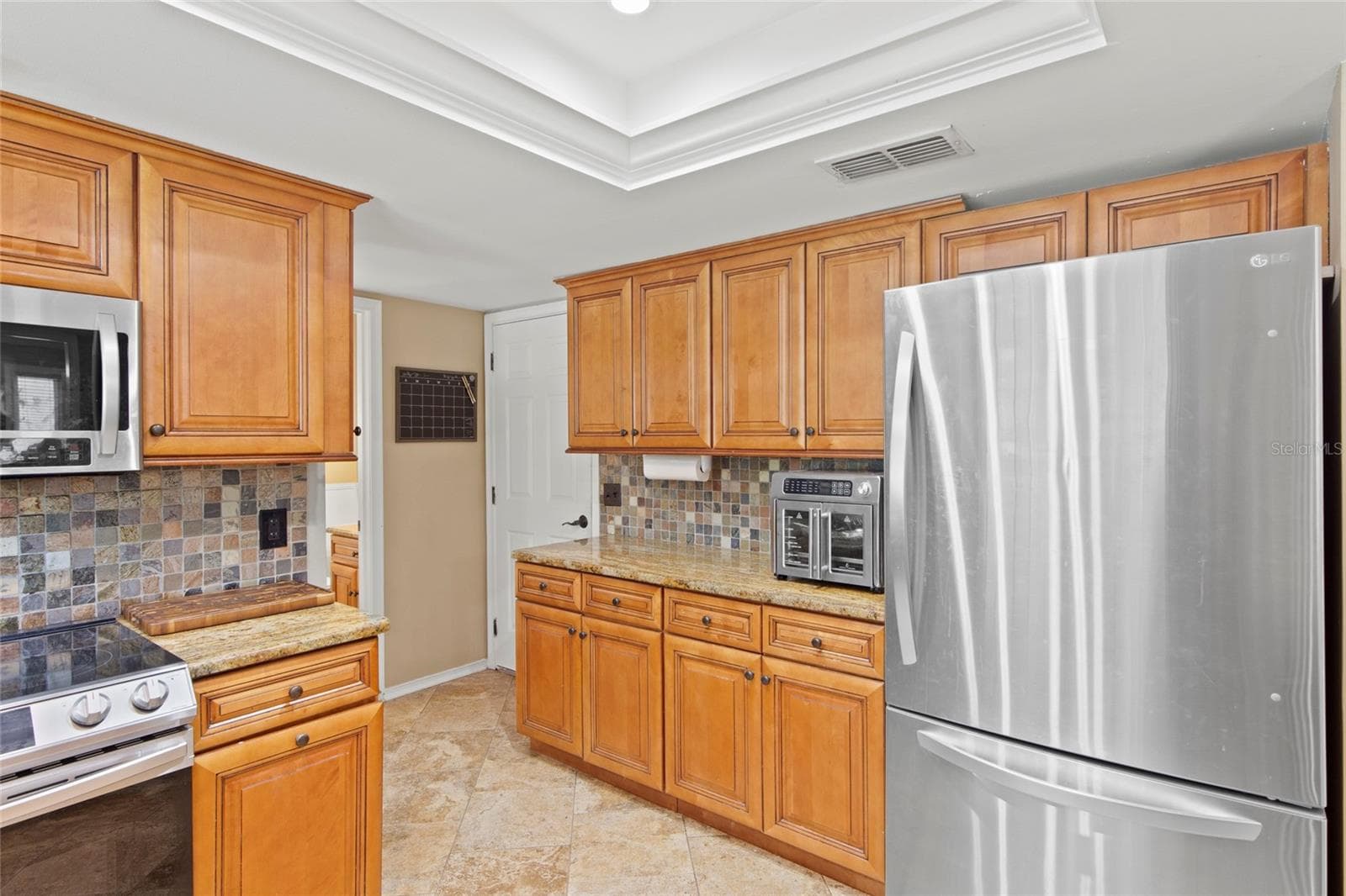 Kitchen - 16126 COUNTRY CROSSING DR, TAMPA