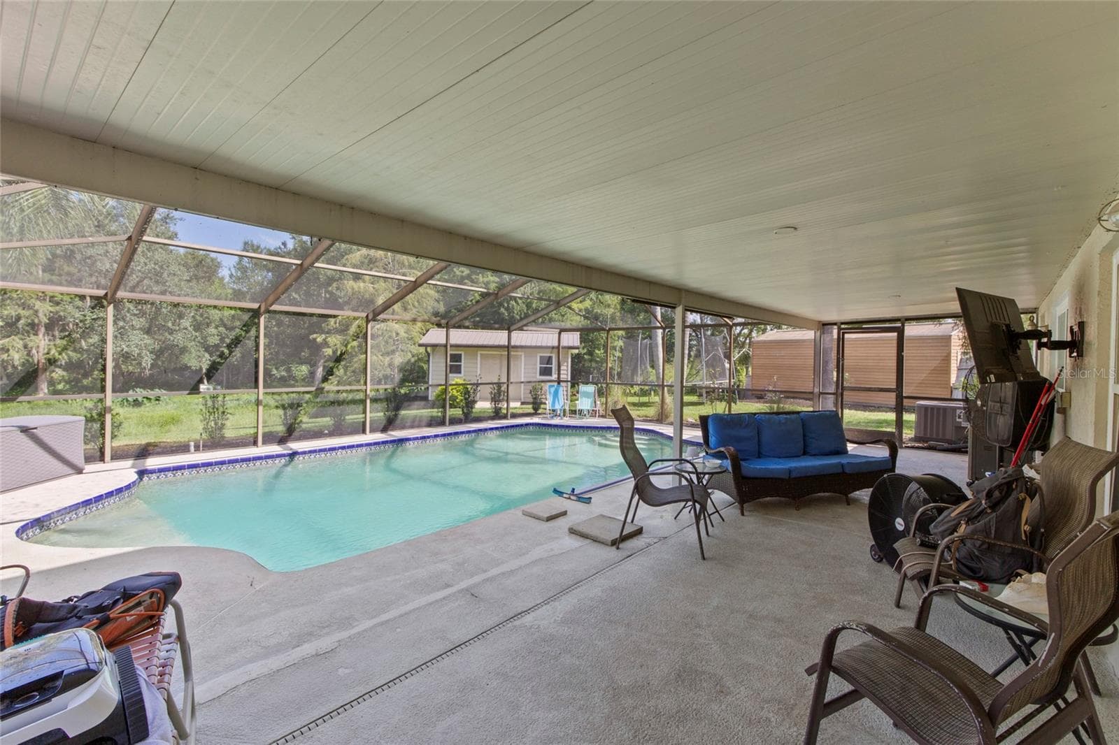 Pool Deck - 16126 COUNTRY CROSSING DR, TAMPA