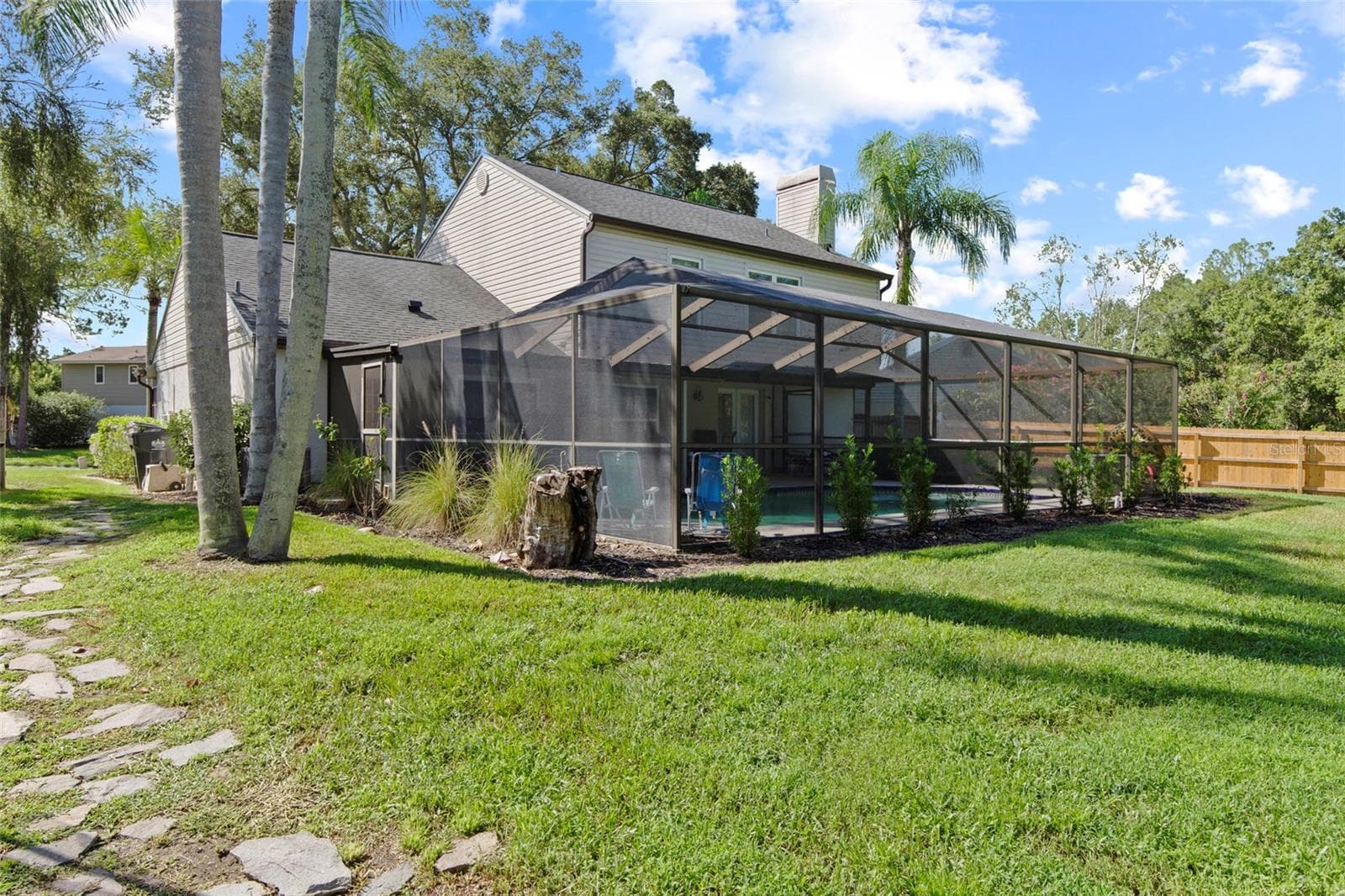 Single Family Residence at 16126 COUNTRY CROSSING DR, TAMPA, photo 44 of 61