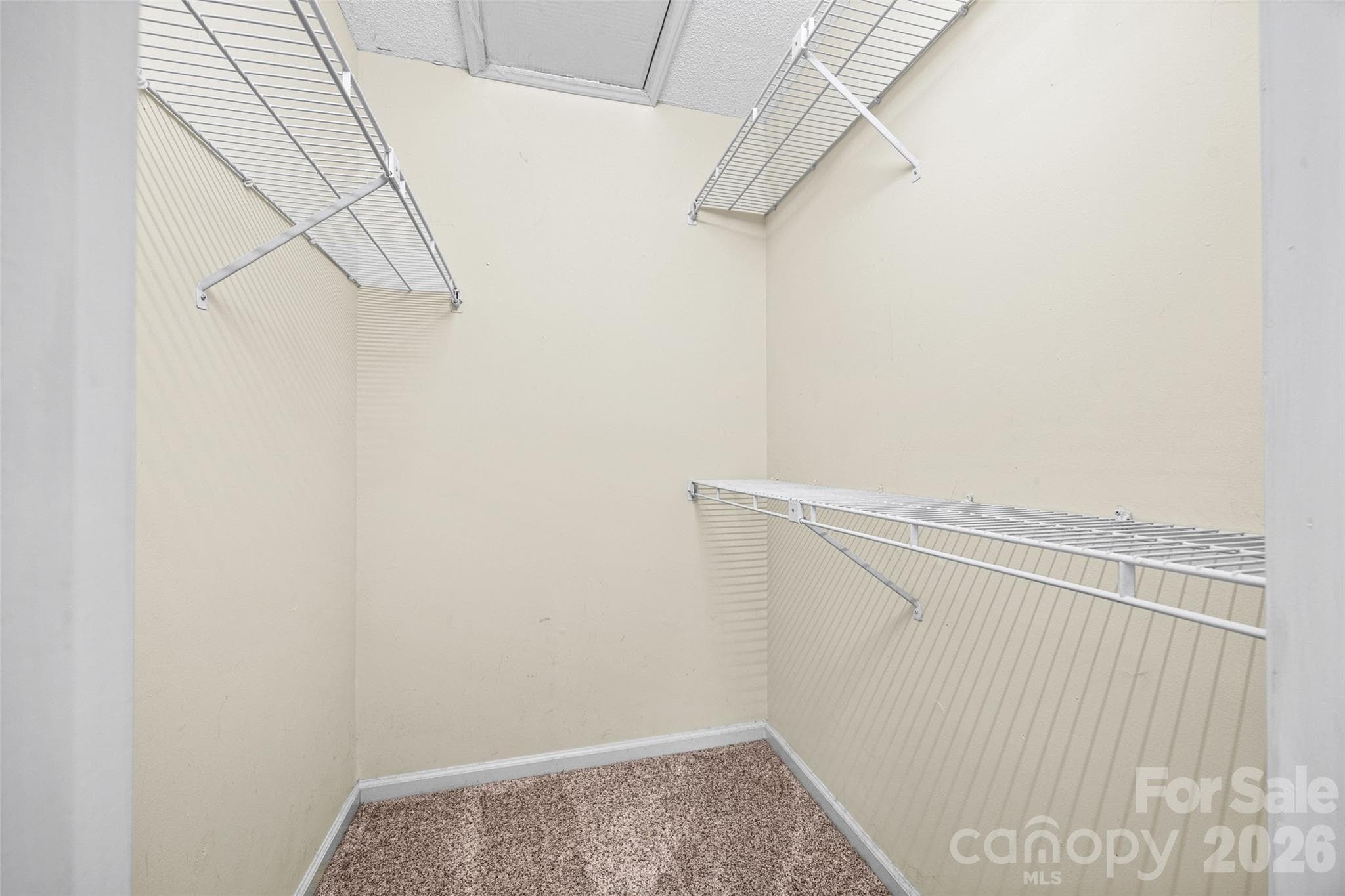 Townhouse at 304 Heritage Parkway, Fort Mill, photo 15 of 26