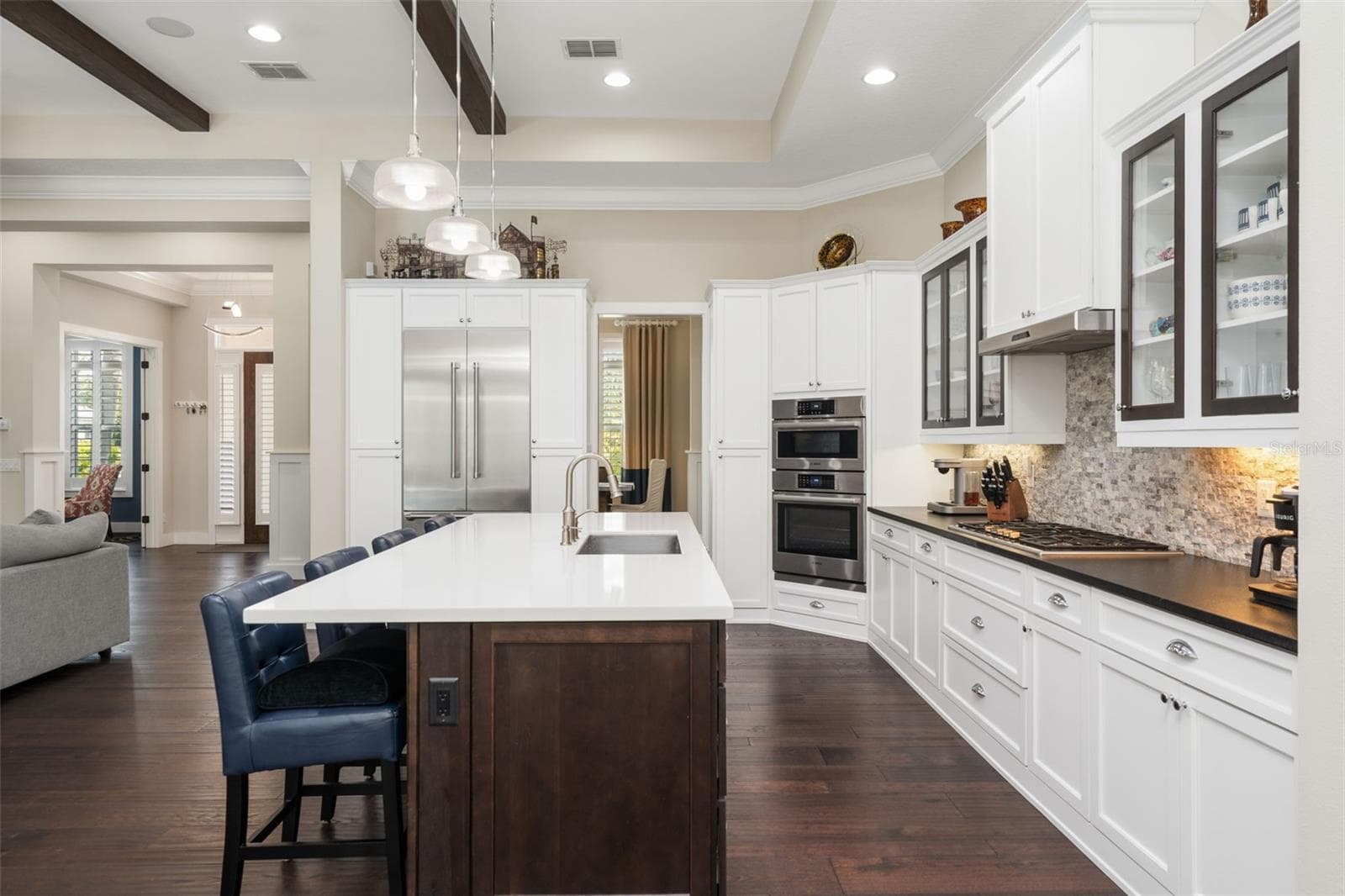 Kitchen with Stainless Steel Appliances - 14205 9TH TER NE, BRADENTON