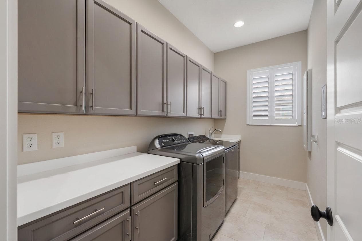 Laundry Room - 14205 9TH TER NE, BRADENTON