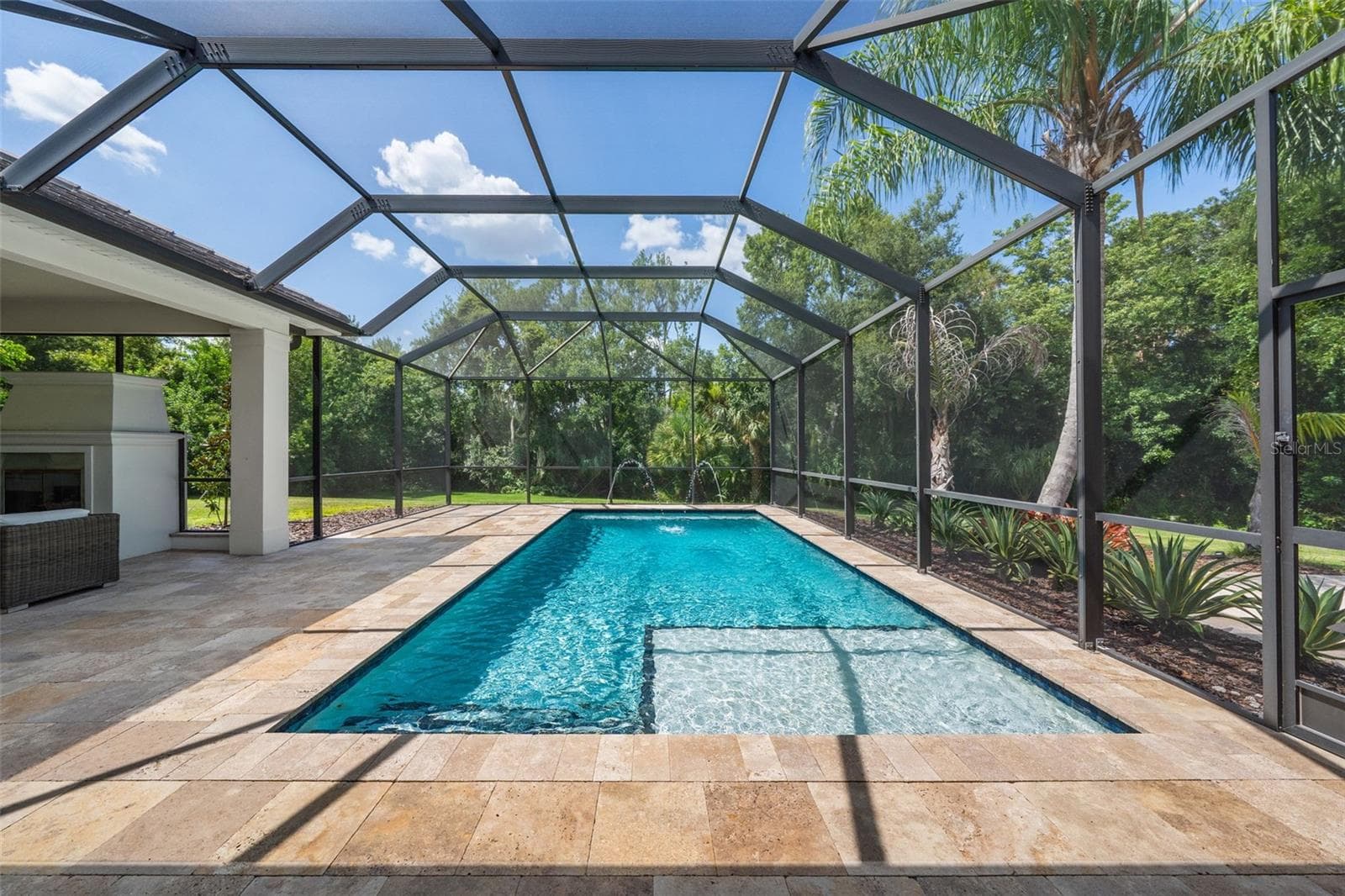 Saltwater Pool with Sunshelf - 14205 9TH TER NE, BRADENTON