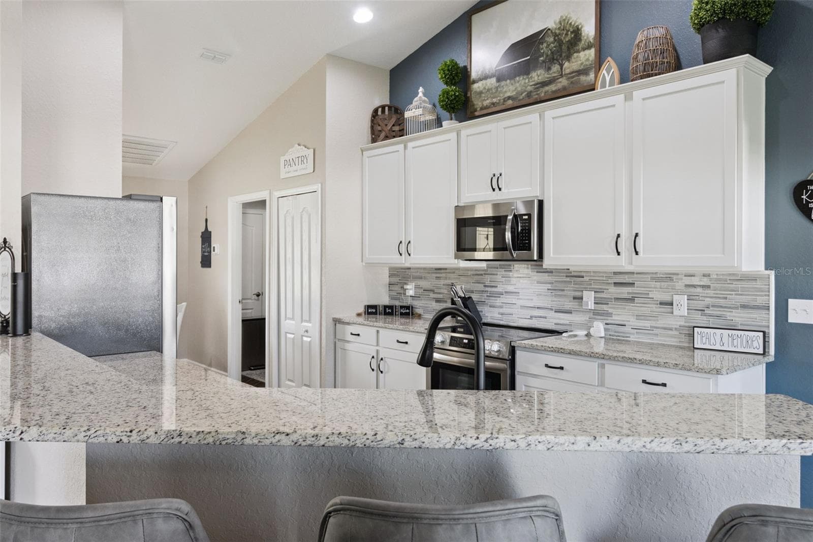 Single Family Residence at 925 LOCHLAND LOOP, BARTOW, photo 16 of 46