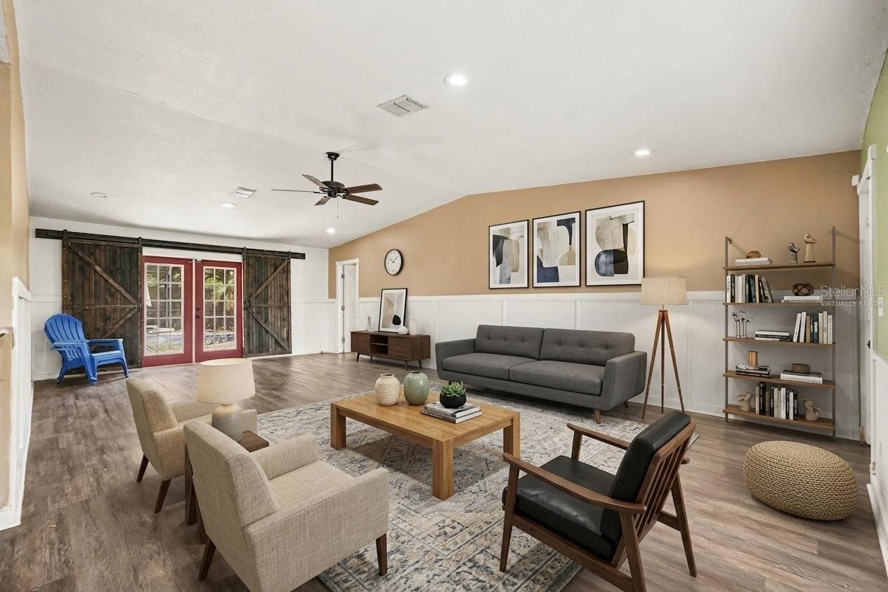 Virtually Staged - 805 W COLLEGE AVE, RUSKIN