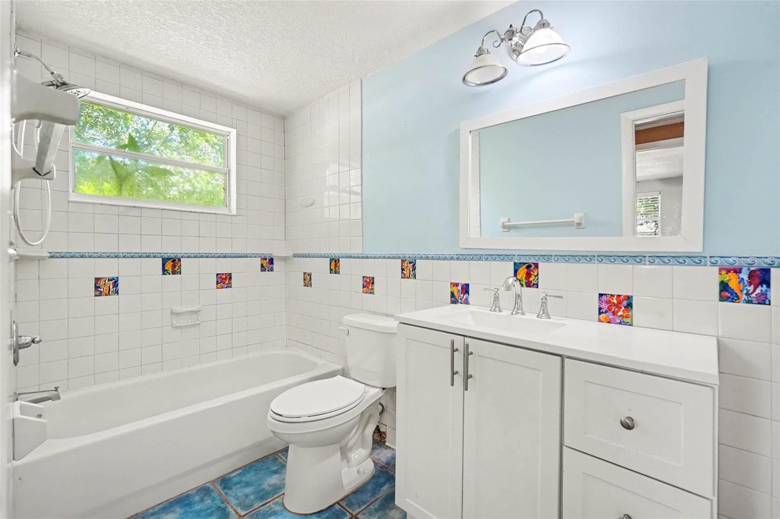 Single Family Residence at 805 W COLLEGE AVE, RUSKIN, photo 24 of 36