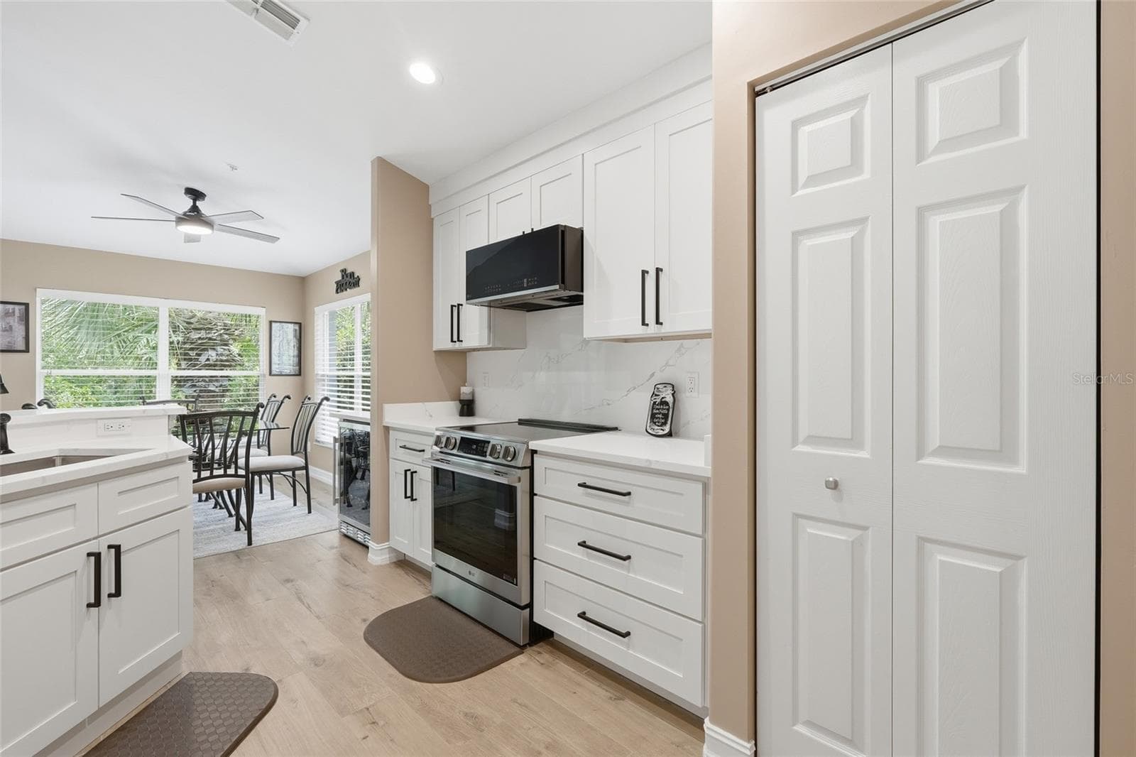 Condominium at 710 TARPON COVE DR #203, NAPLES, photo 14 of 41