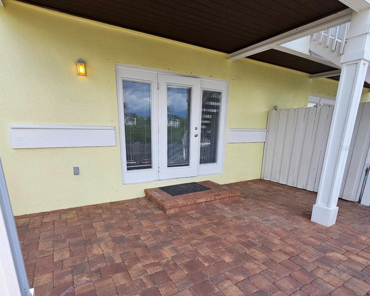 Condominium at 4728 BEACH DR SE #B, ST PETERSBURG, photo 17 of 41