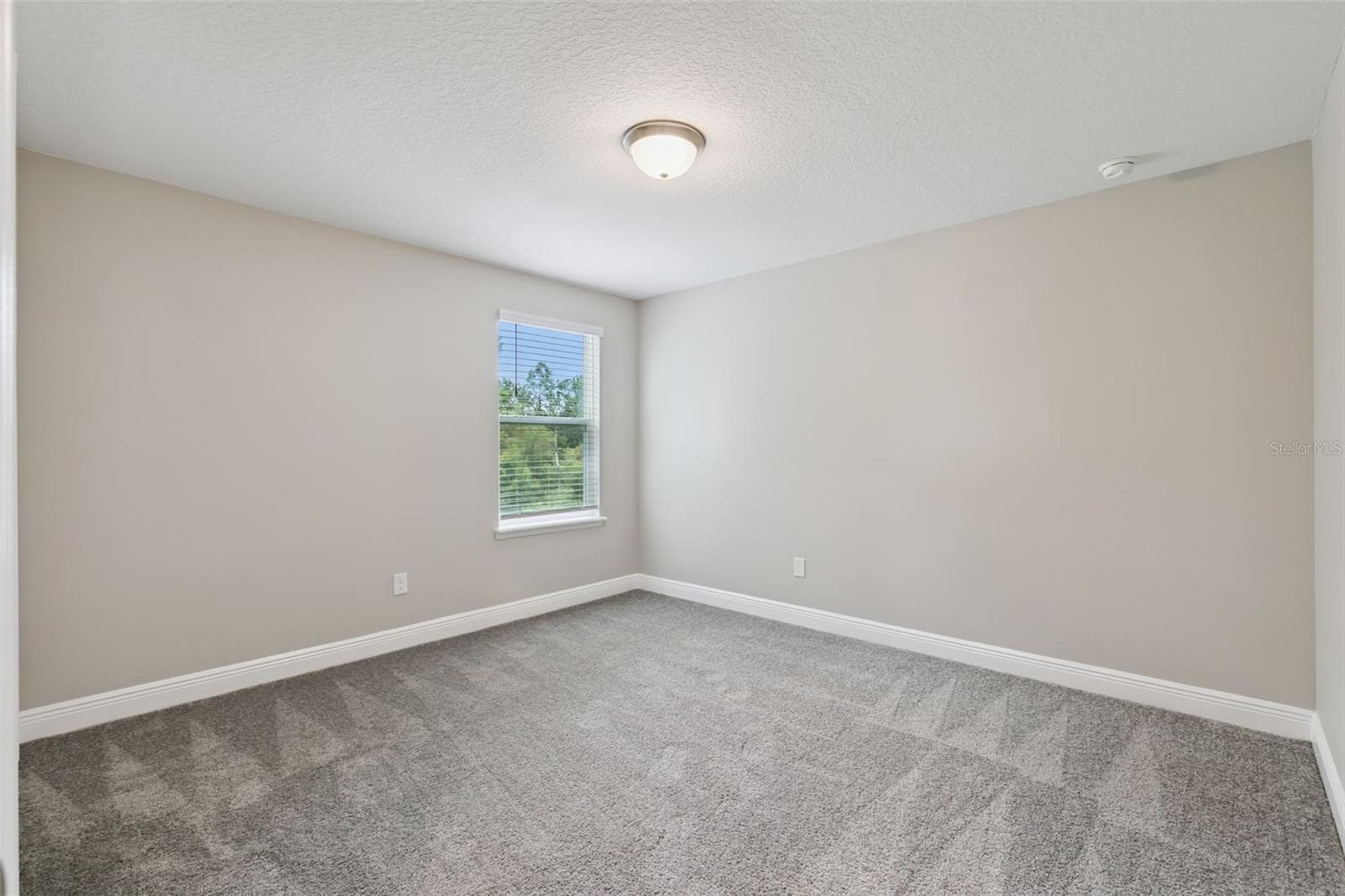Single Family Residence at 128 LOST BALL DR, DAYTONA BEACH, photo 33 of 73