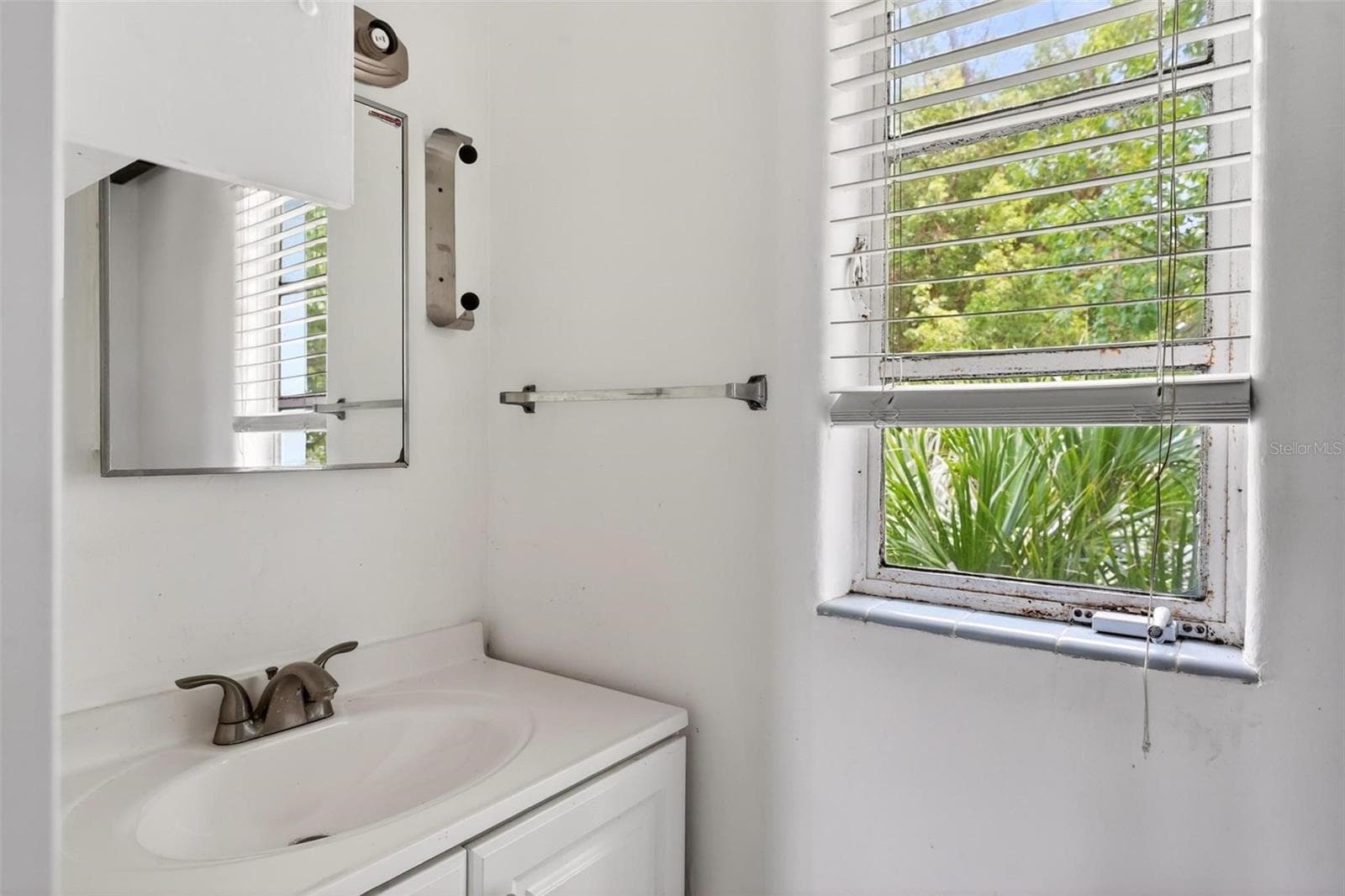2nd floor-Bathroom - 1016 ATKINS PL, ORLANDO