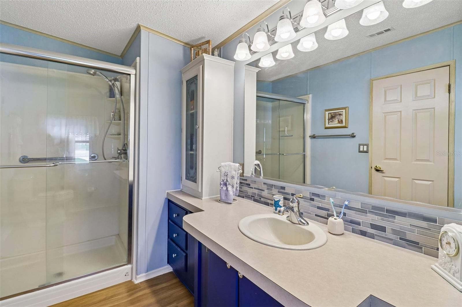Manufactured Home at 25120 CLIFFORD HL, LEESBURG, photo 21 of 66