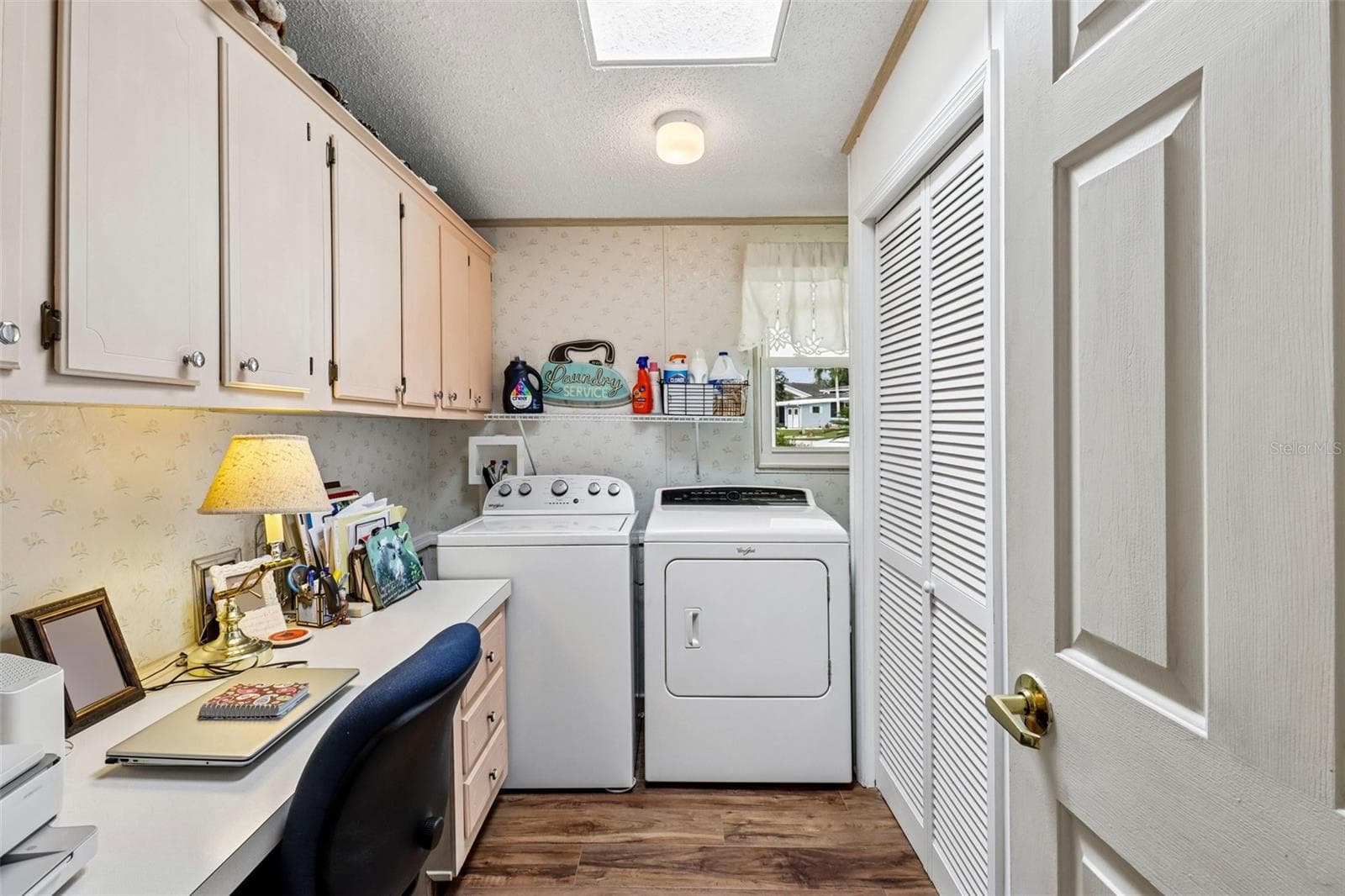 Room 3 Laundry/Desk now or could be a Bedroom or Flex Space - 25120 CLIFFORD HL, LEESBURG