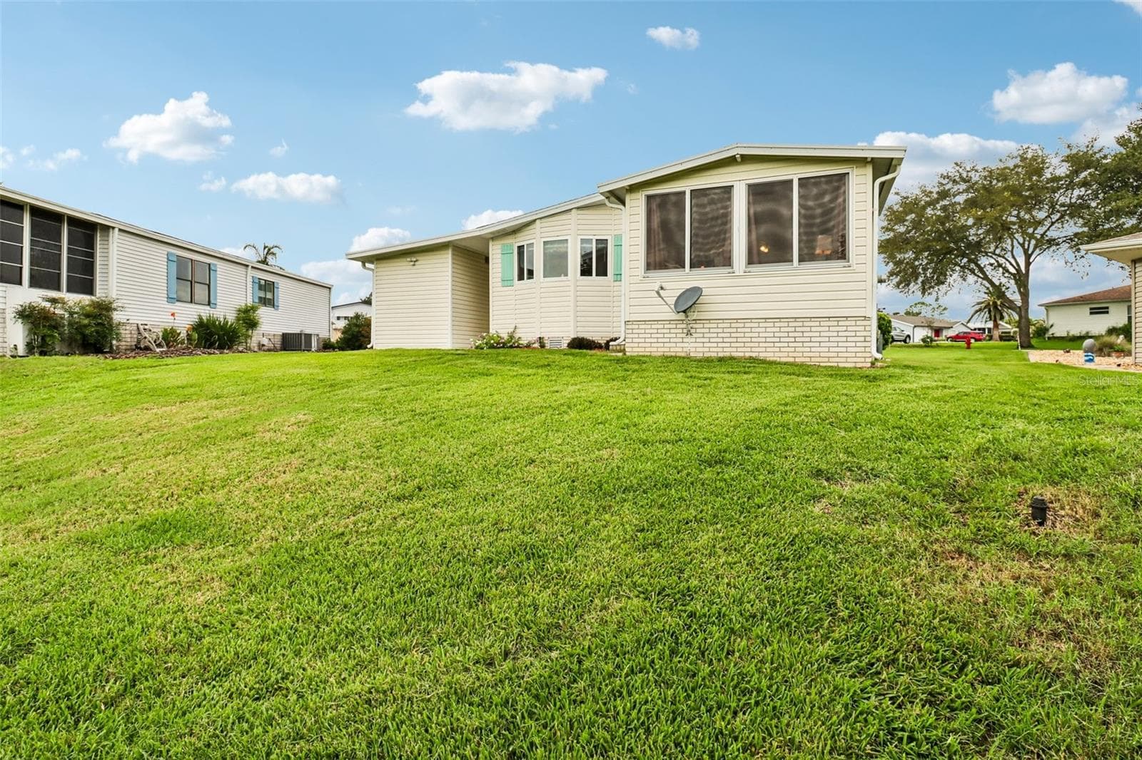 Manufactured Home at 25120 CLIFFORD HL, LEESBURG, photo 65 of 66