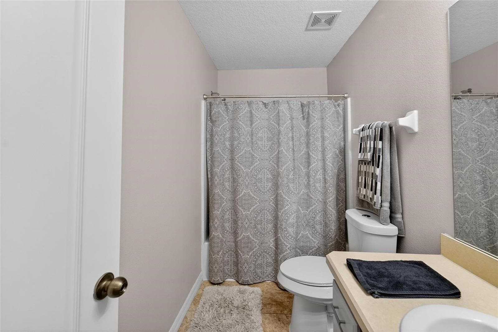 Townhouse at 2052 GREENWOOD VALLEY DR, PLANT CITY, photo 27 of 52