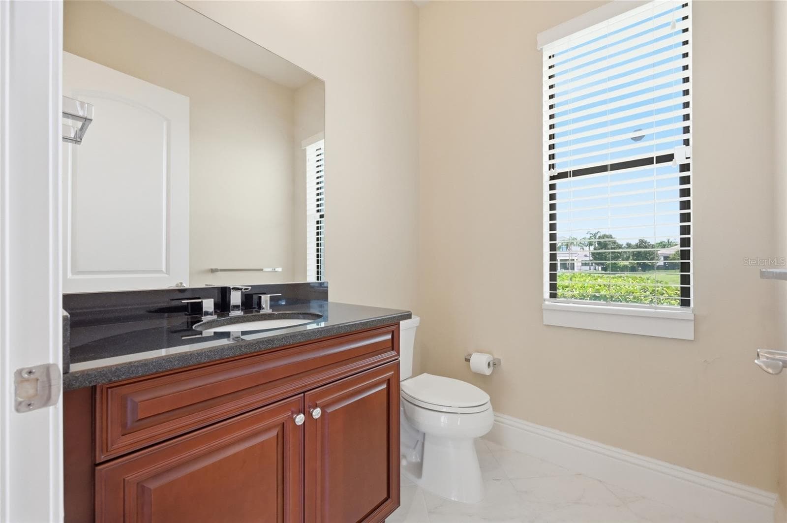 Single Family Residence at 12102 MONTALCINO CIR, WINDERMERE, photo 32 of 74