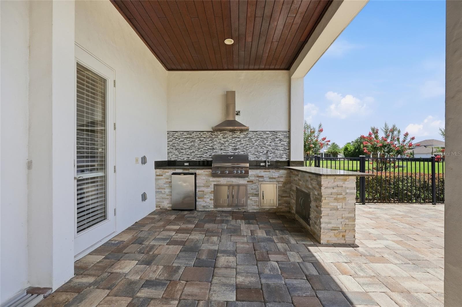 Single Family Residence at 12102 MONTALCINO CIR, WINDERMERE, photo 61 of 74