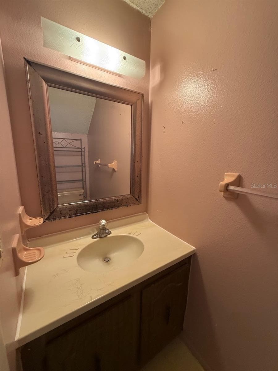 Half Bath - 895 PARK LAKE CIR #75, MAITLAND