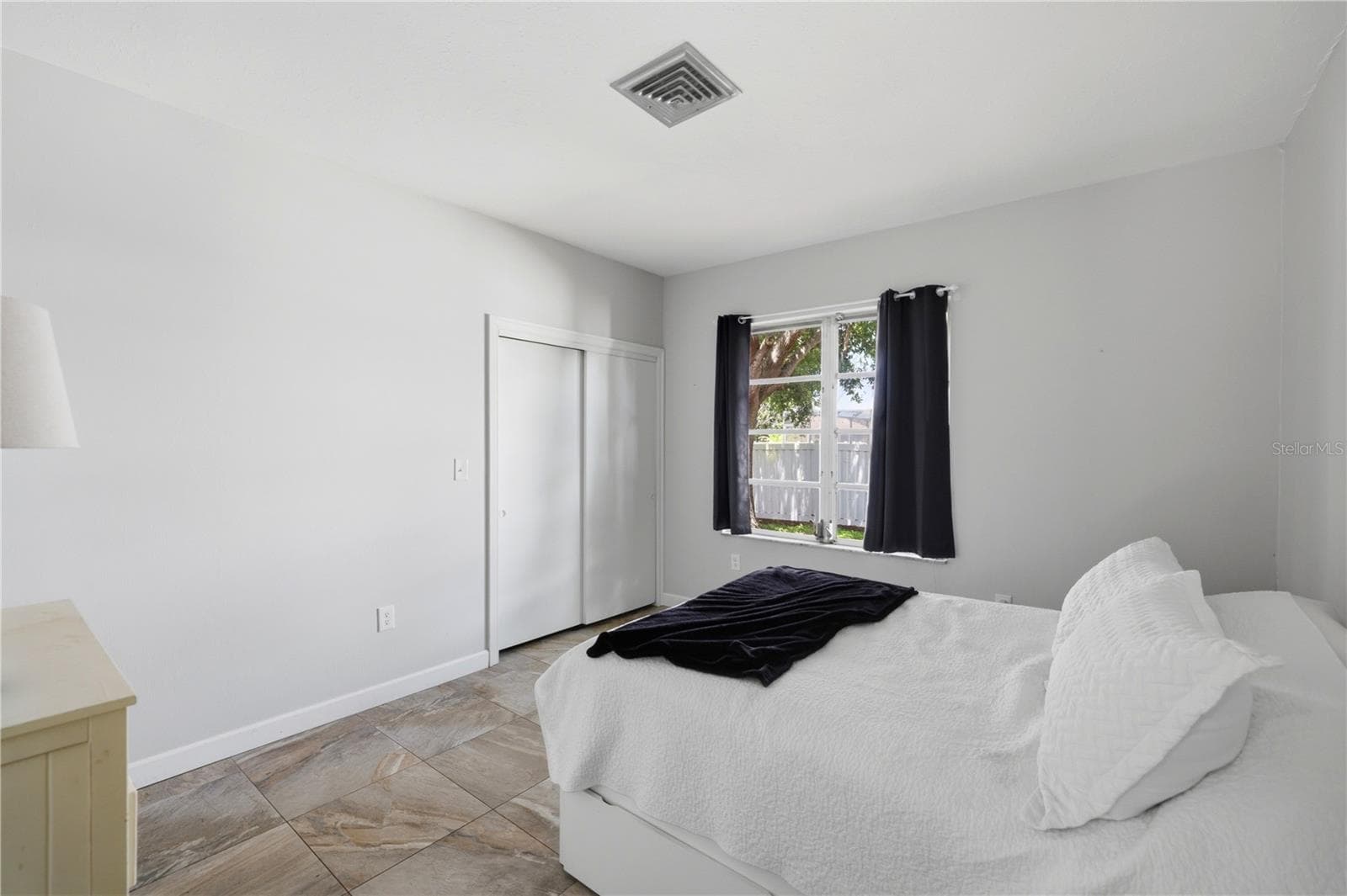 Bedroom 3 - 4232 PANDORA RD, VENICE
