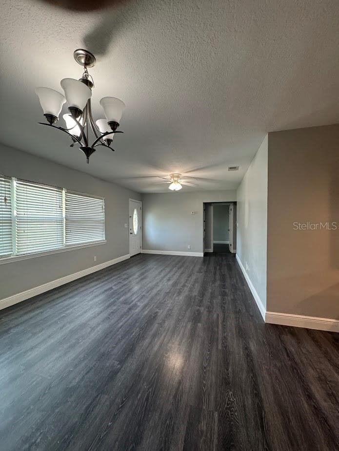 Single Family Residence at 2125 CARLTON DR, ORLANDO, photo 9 of 20