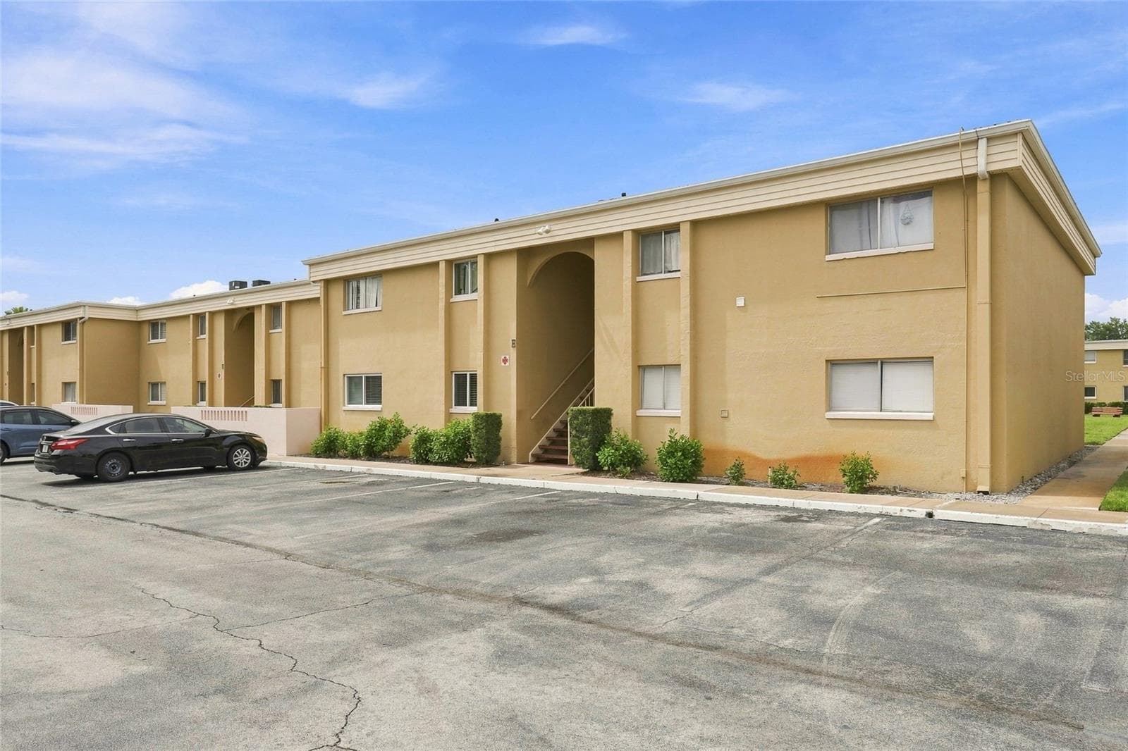 1000 LAKE OF THE WOODS BLVD #105E
