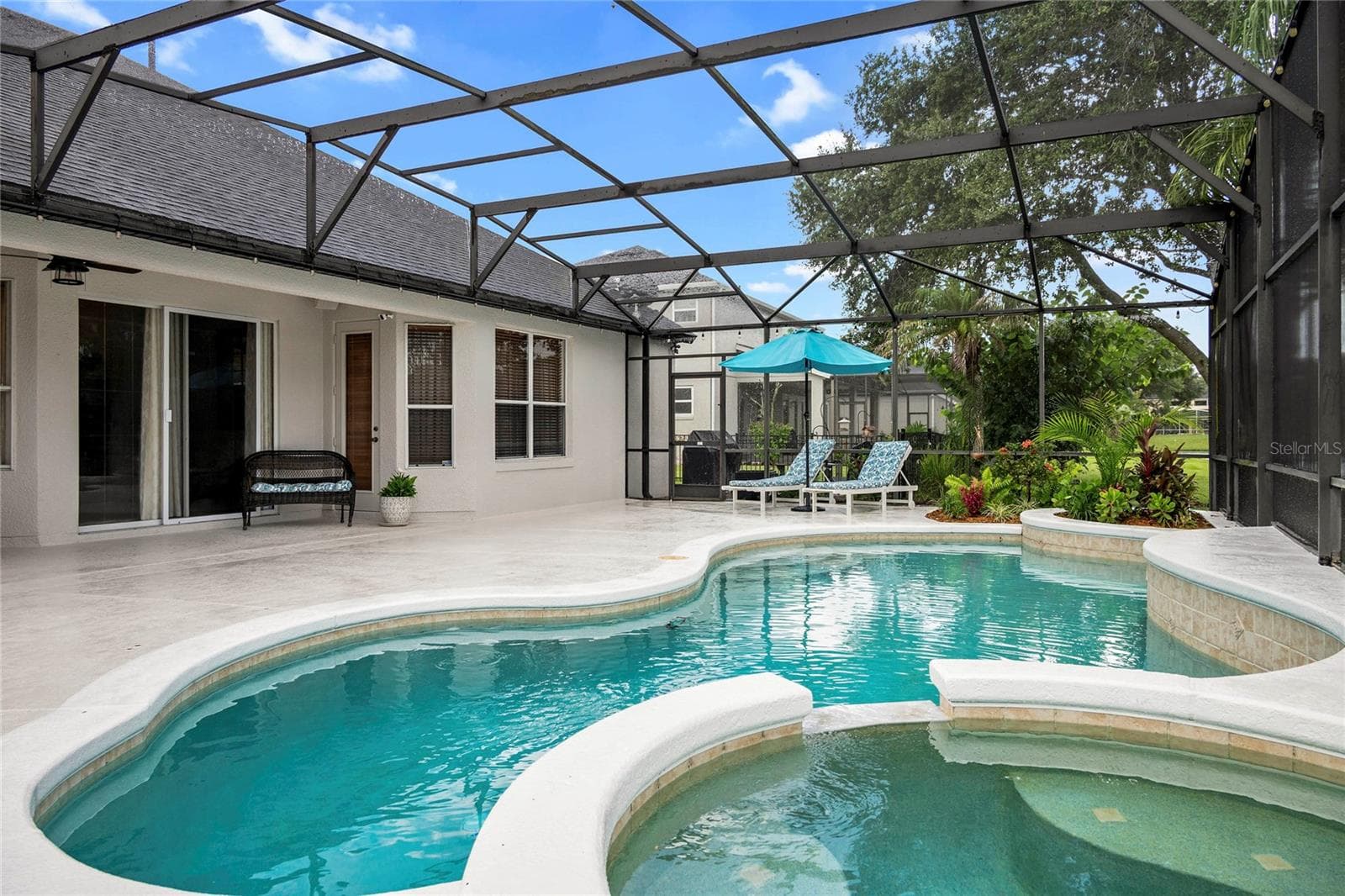 pool deck to great room sliders - 2848 ALOMA LAKE RUN, OVIEDO