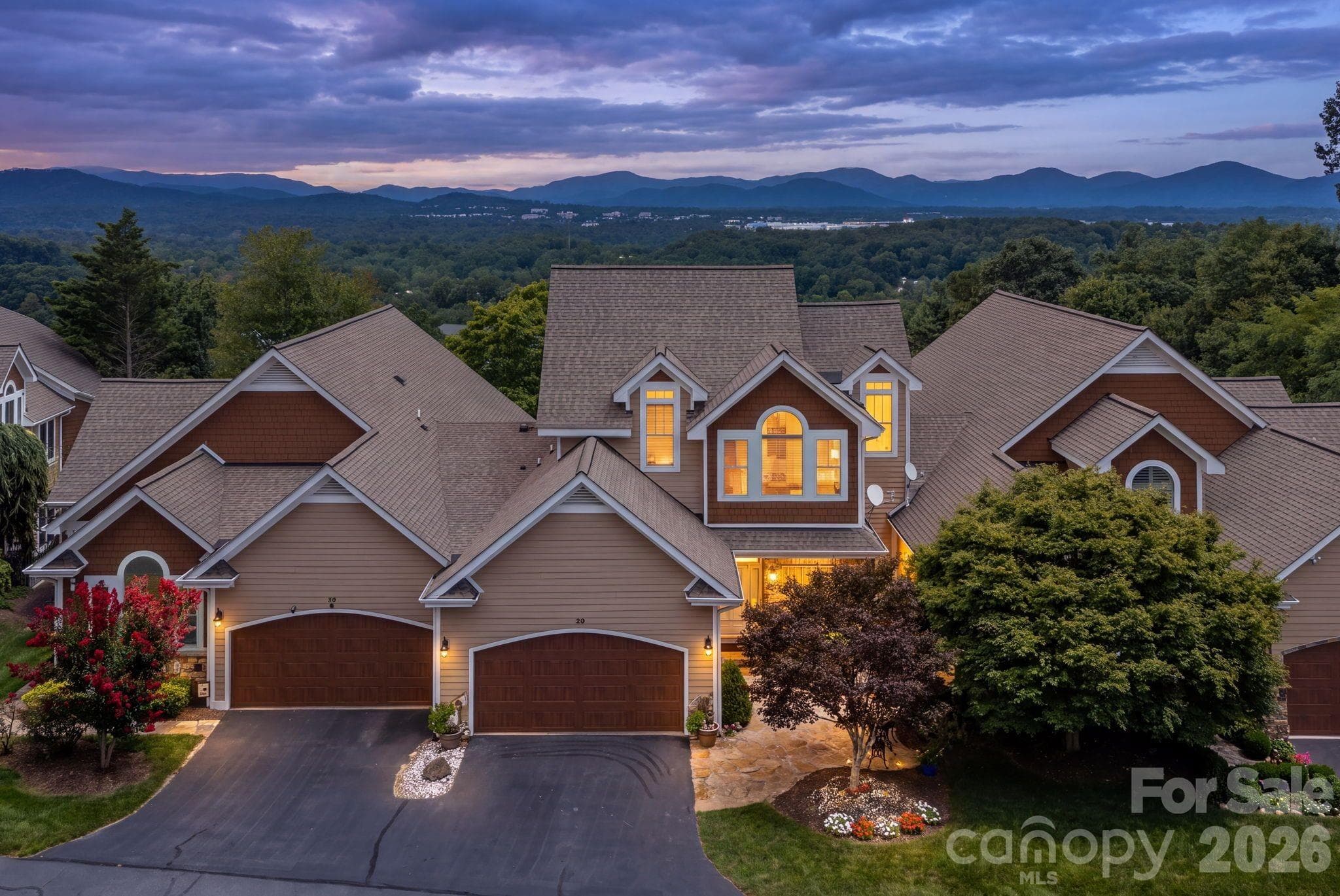 20 N Mission Hills Court