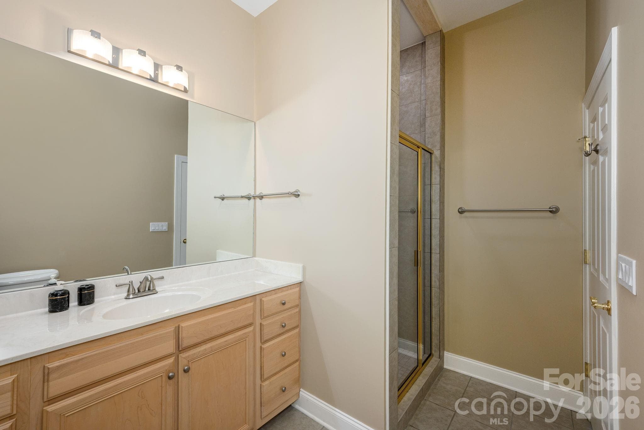 Full Bath 2 - 20 N Mission Hills Court, Mills River