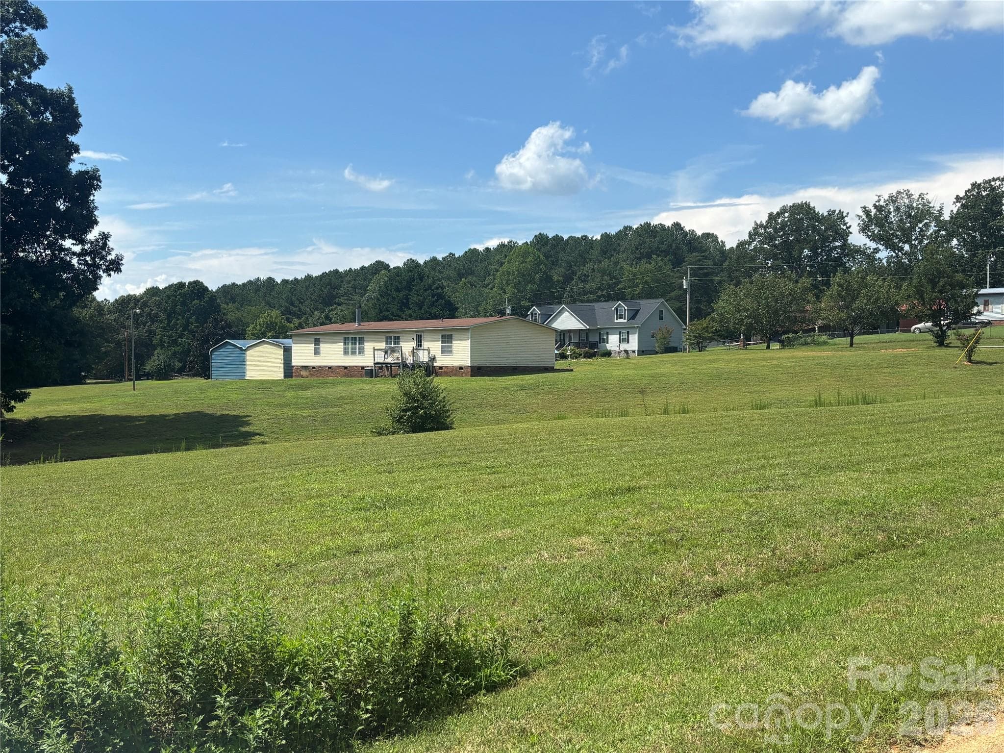 Single Family Residence at 3557 Gladden Drive, Lincolnton, photo 3 of 35